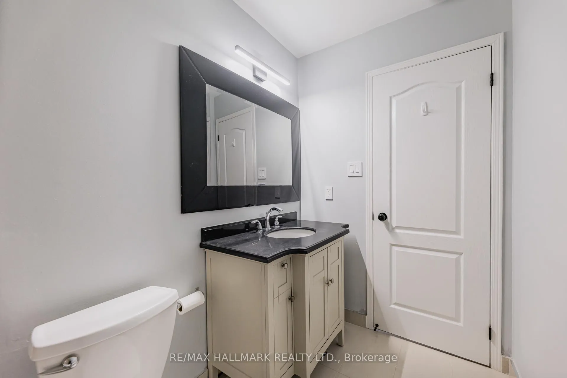 Photo 24 of Unit 39, 180 Blue Willow Drive, Vaughan, East Woodbridge — HOMEH