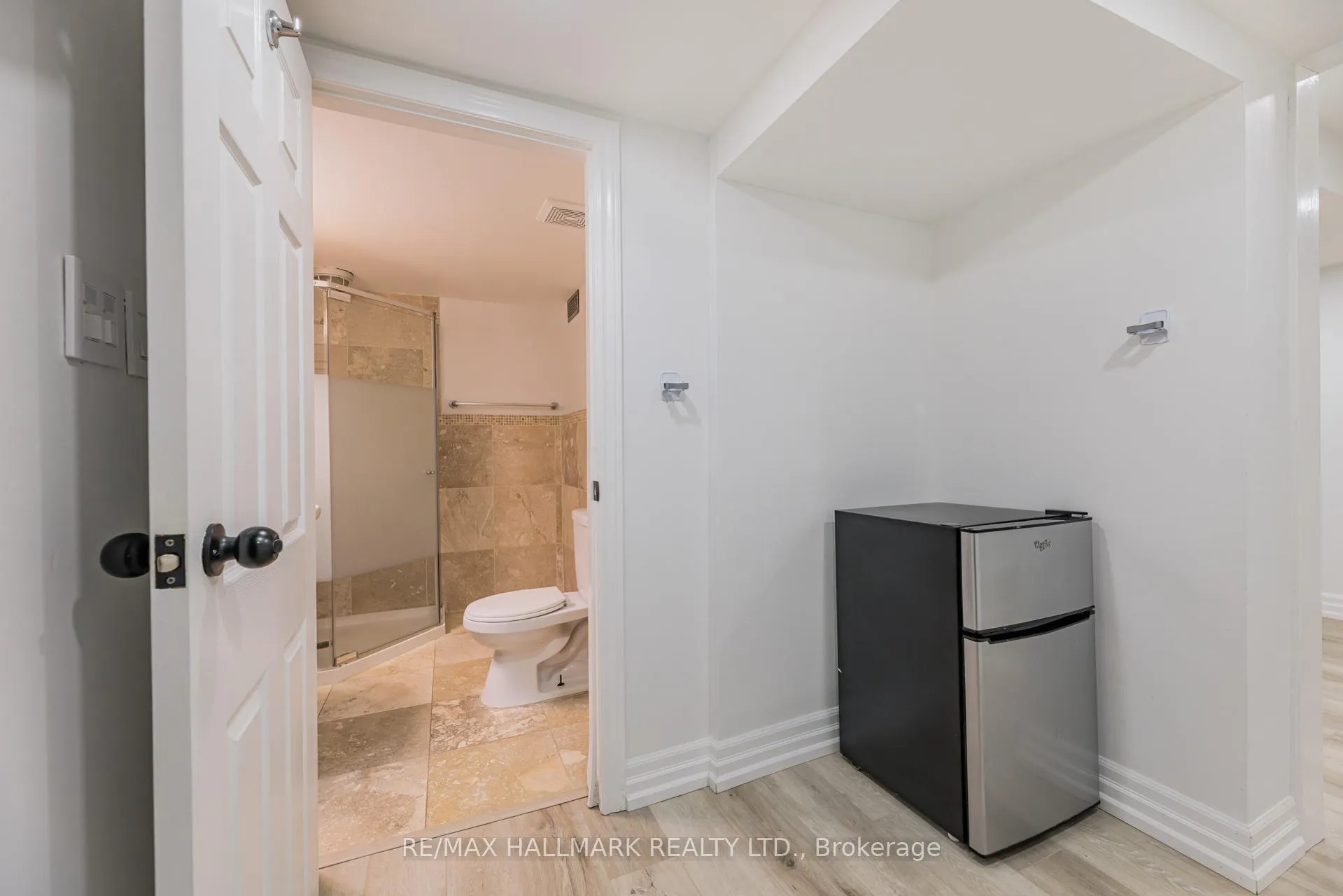 Photo 27 of Unit 39, 180 Blue Willow Drive, Vaughan, East Woodbridge — HOMEH