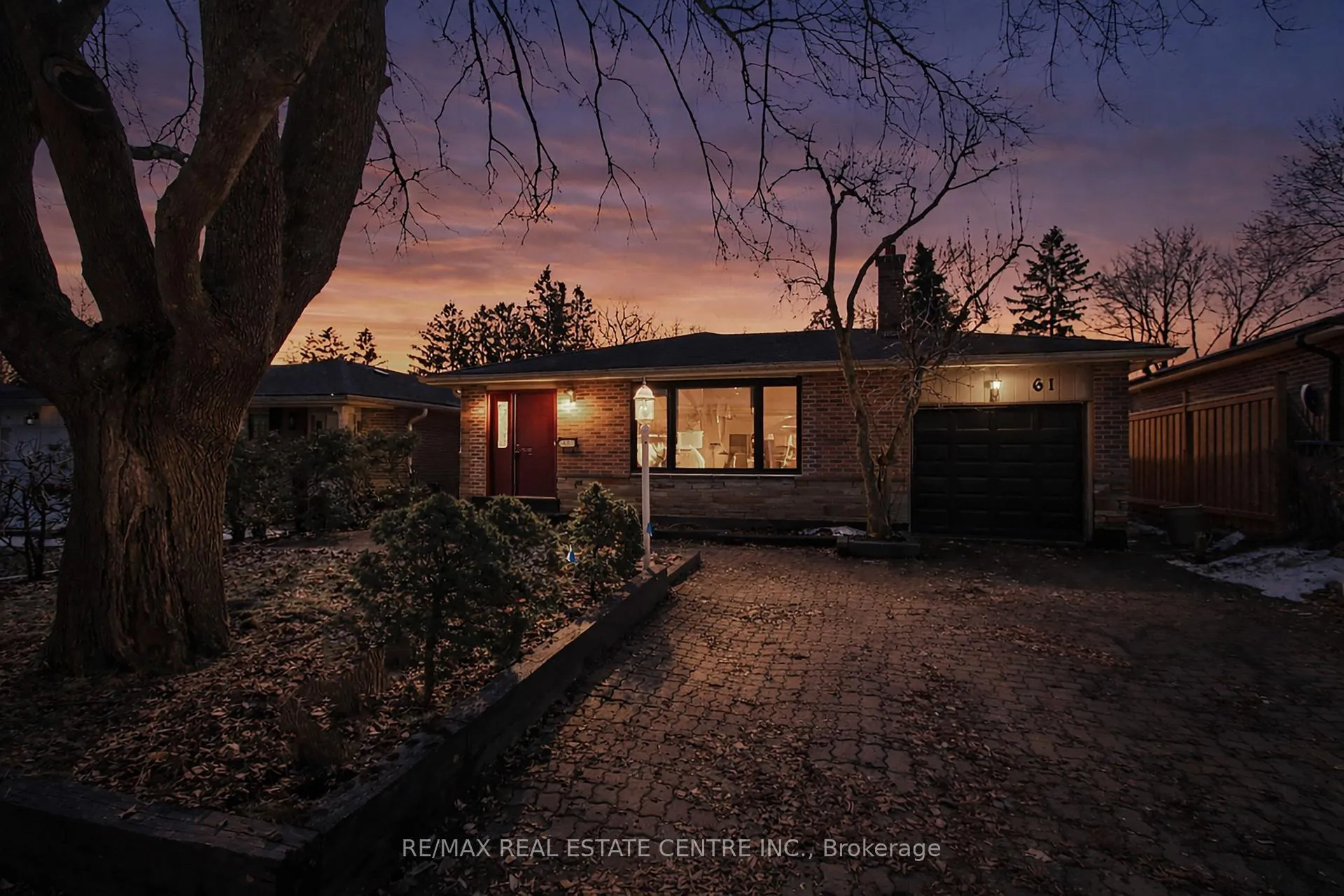 Photo 1 of 61 Romfield Circuit, Markham, Royal Orchard — HOMEH
