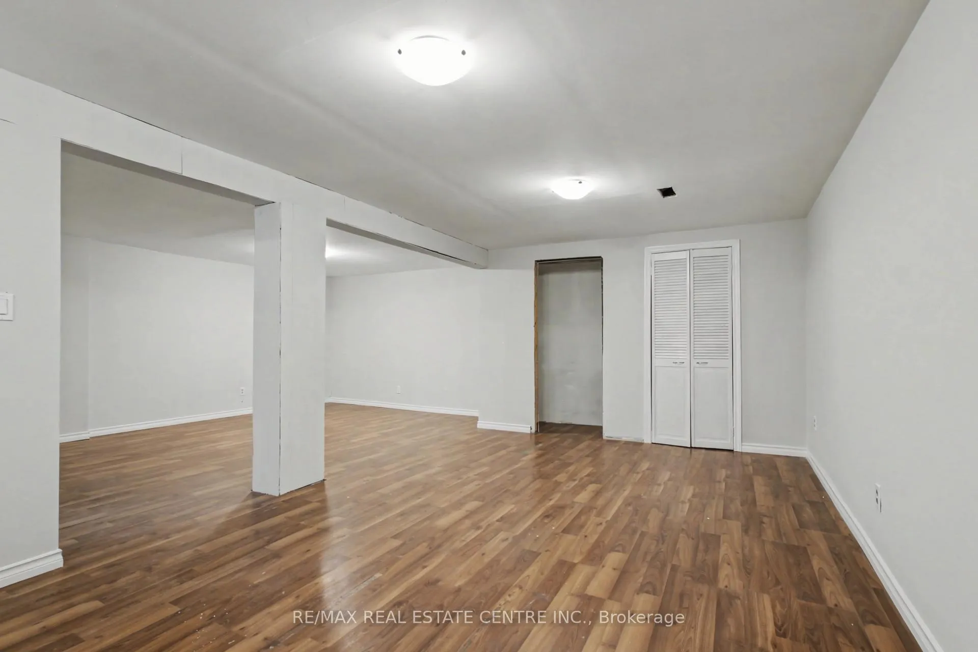 Photo 23 of 61 Romfield Circuit, Markham, Royal Orchard — HOMEH