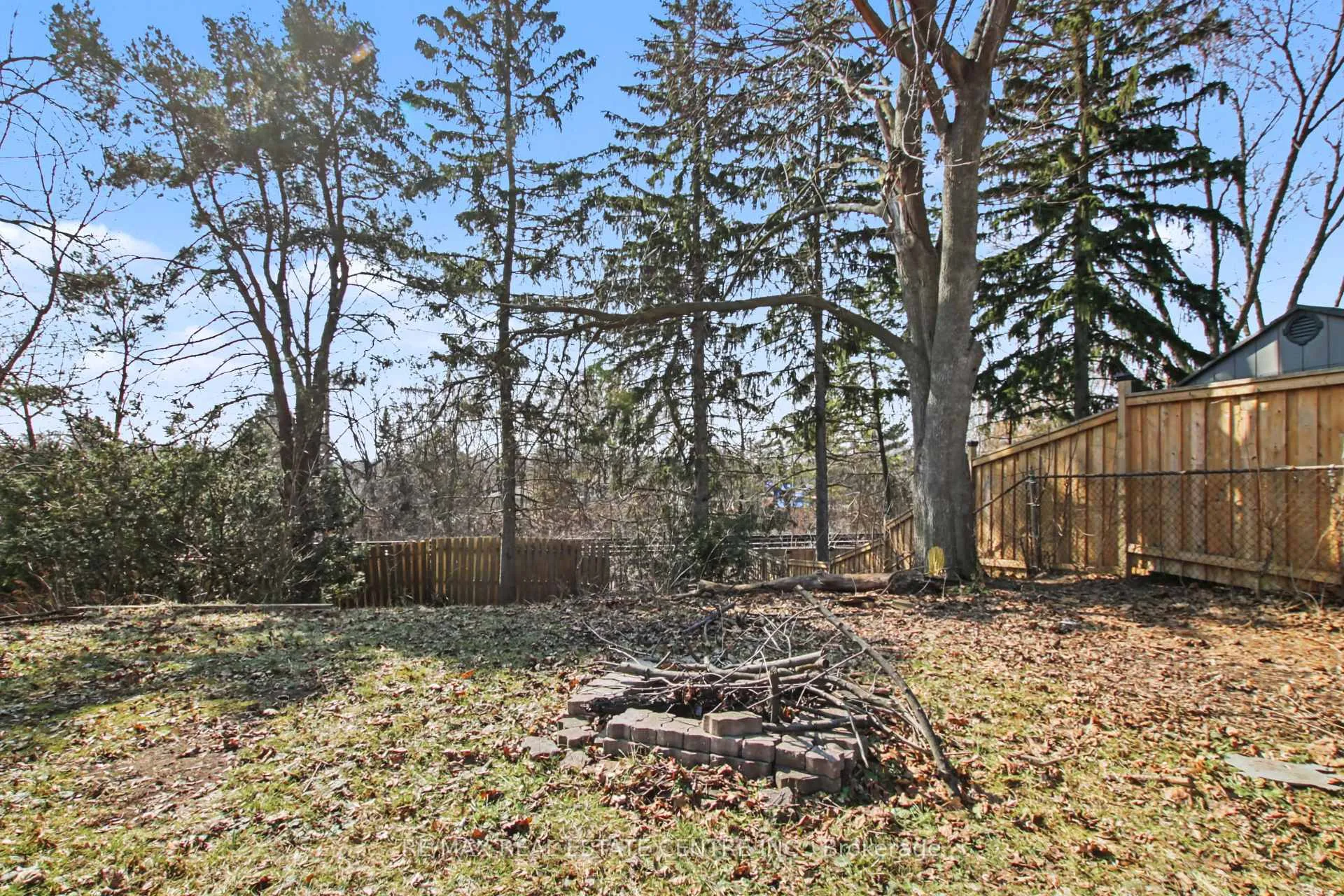 Photo 29 of 61 Romfield Circuit, Markham, Royal Orchard — HOMEH