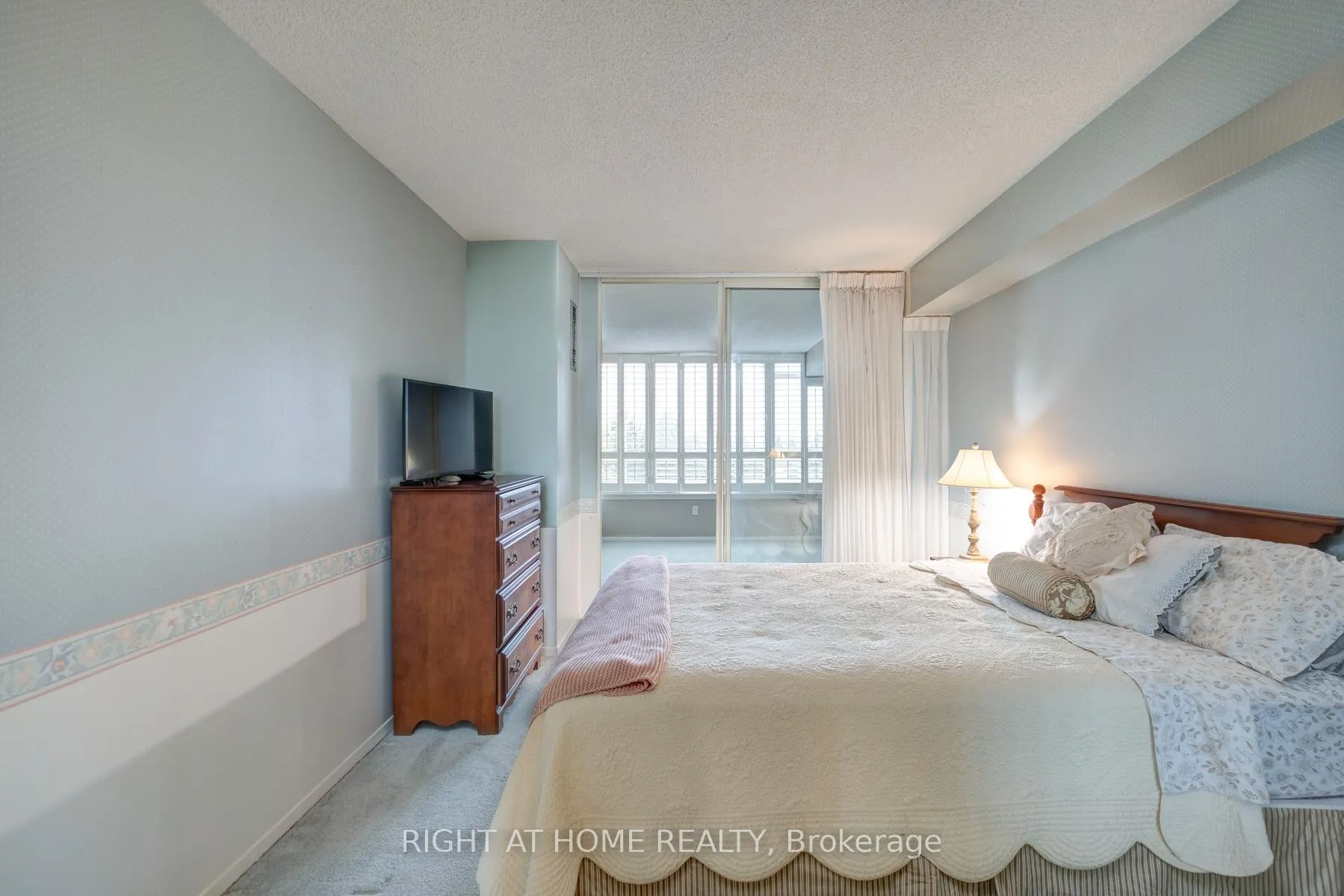 Photo 13 of Unit 520, 25 Austin Drive, Markham, Markville — HOMEH