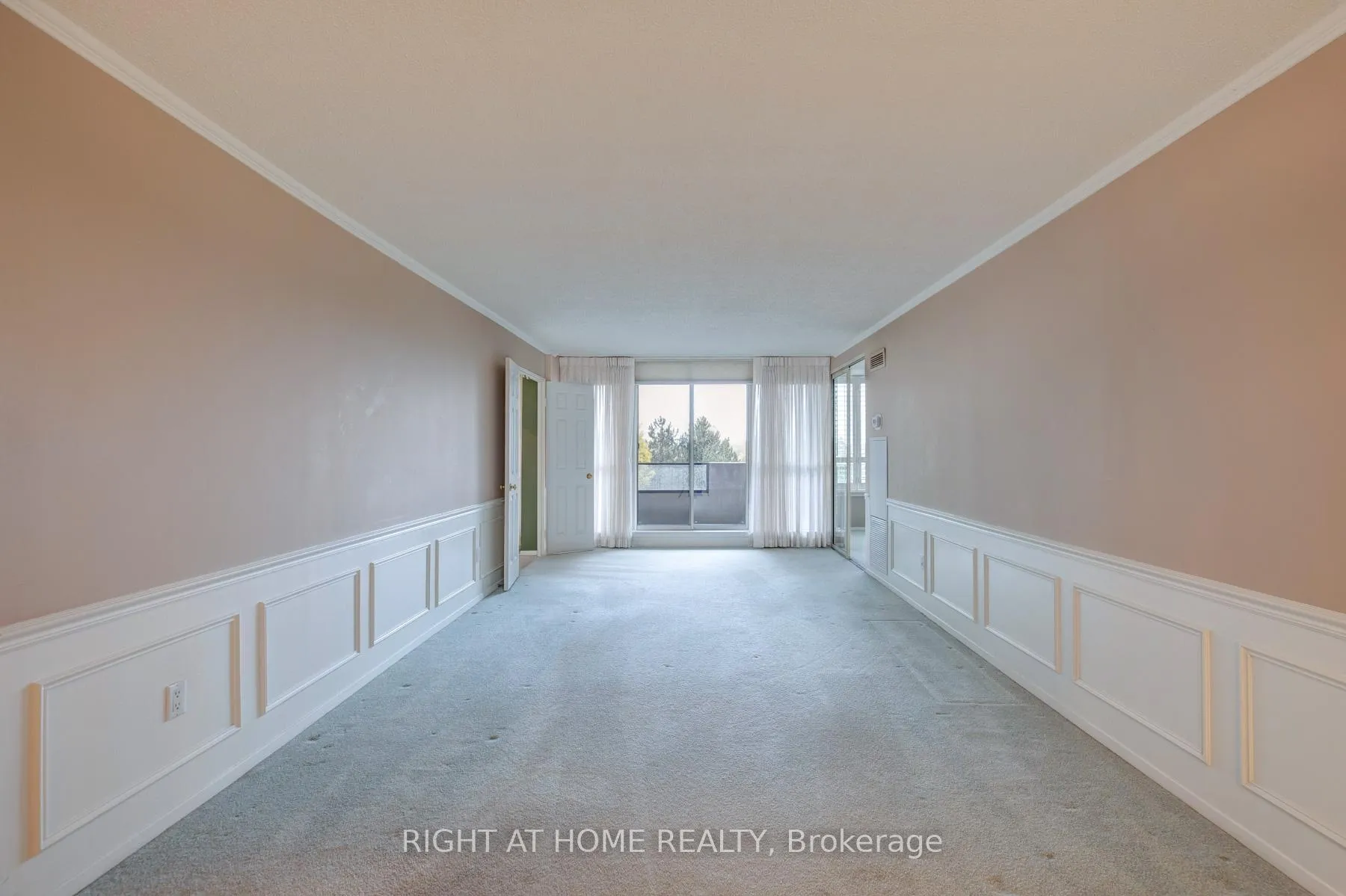 Photo 20 of Unit 520, 25 Austin Drive, Markham, Markville — HOMEH