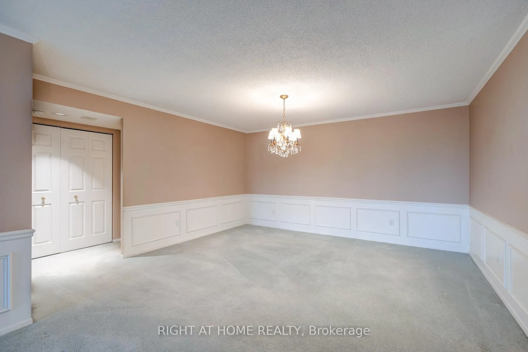 Photo 21 of Unit 520, 25 Austin Drive, Markham, Markville — HOMEH