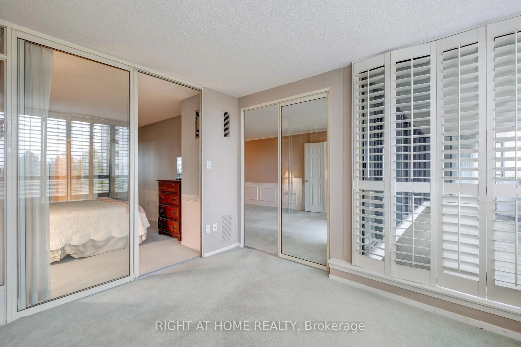 Photo 27 of Unit 520, 25 Austin Drive, Markham, Markville — HOMEH