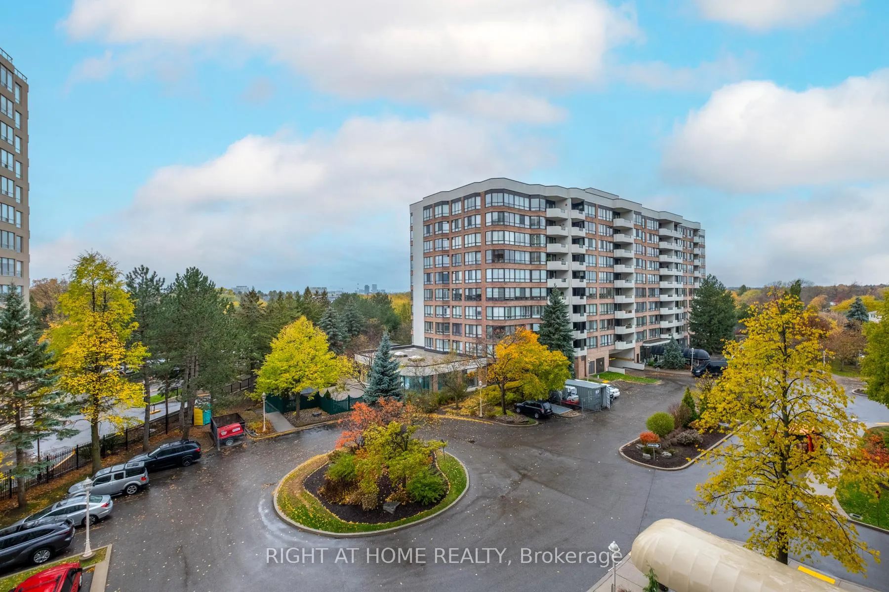Photo 43 of Unit 520, 25 Austin Drive, Markham, Markville — HOMEH