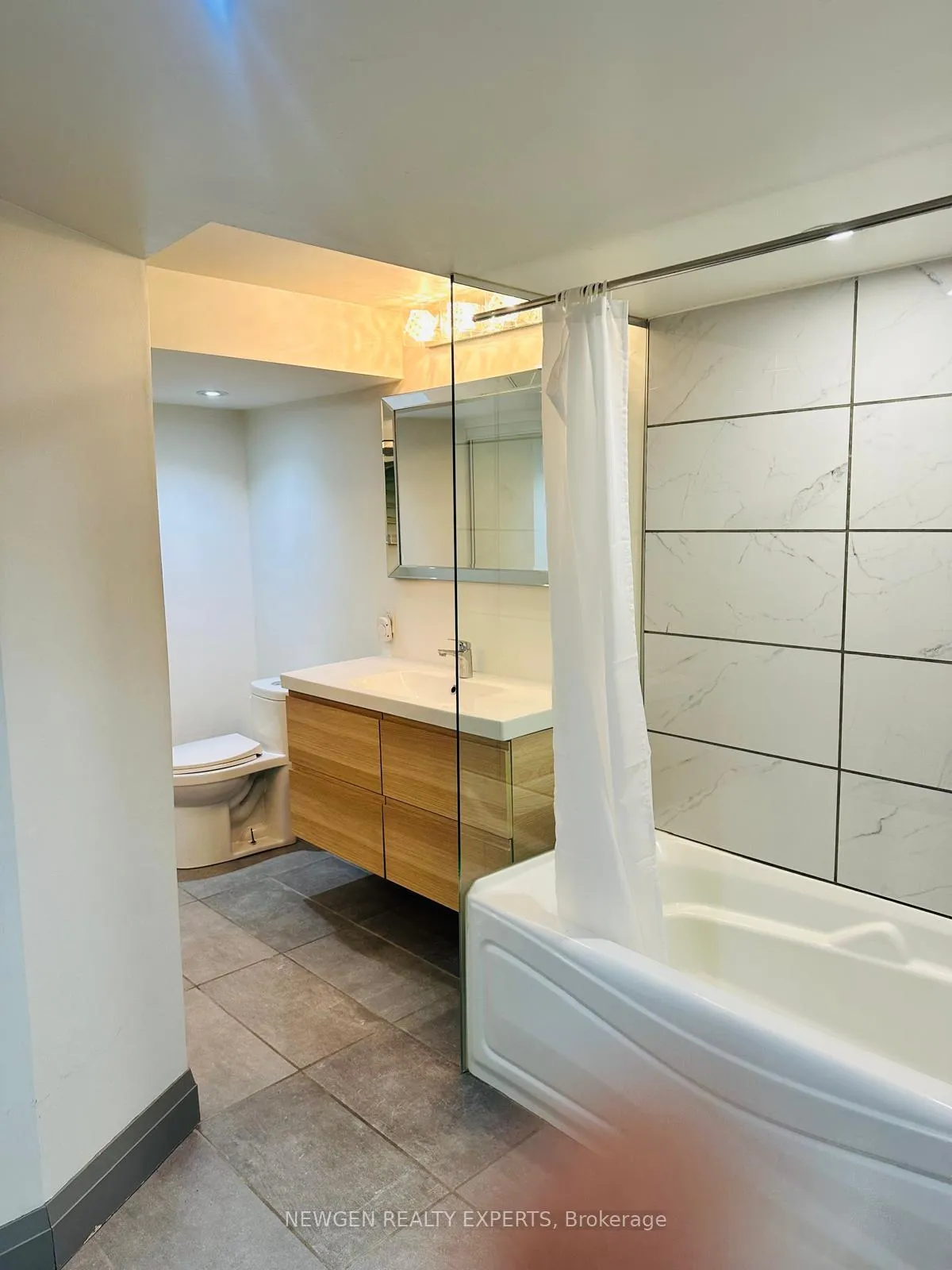 Photo 14 of Unit Lower level, 53 Freshspring Drive, Brampton, Sandringham-Wellington — HOMEH