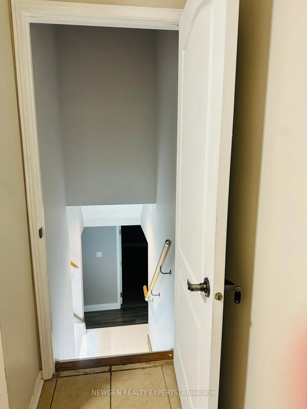 Photo 21 of Unit Lower level, 53 Freshspring Drive, Brampton, Sandringham-Wellington — HOMEH