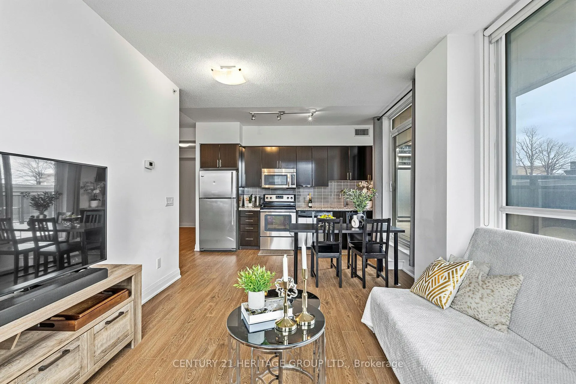 Photo 12 of Unit 208, 75 North Park Road, Vaughan, Beverley Glen — HOMEH