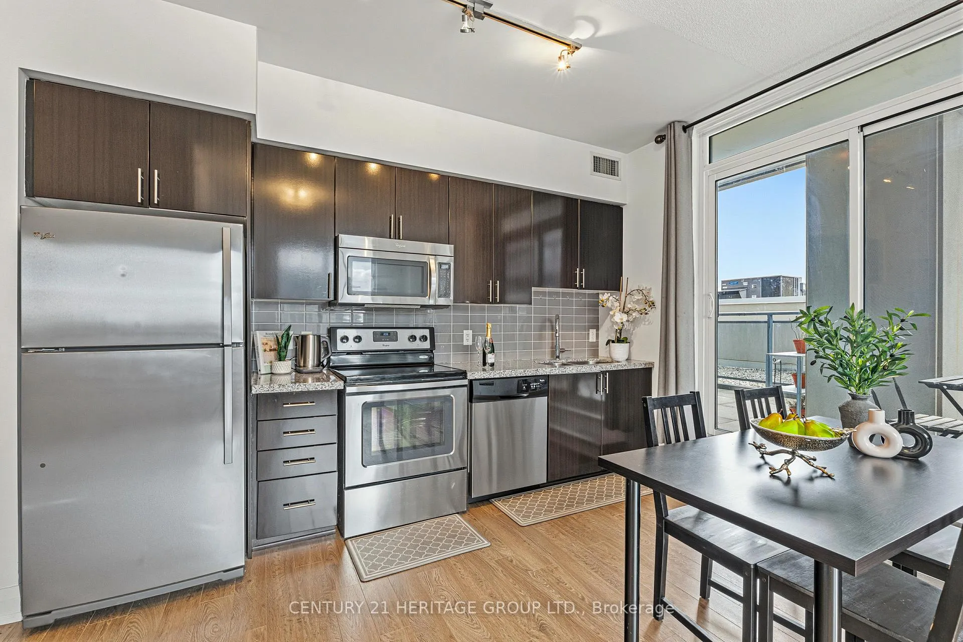 Photo 15 of Unit 208, 75 North Park Road, Vaughan, Beverley Glen — HOMEH