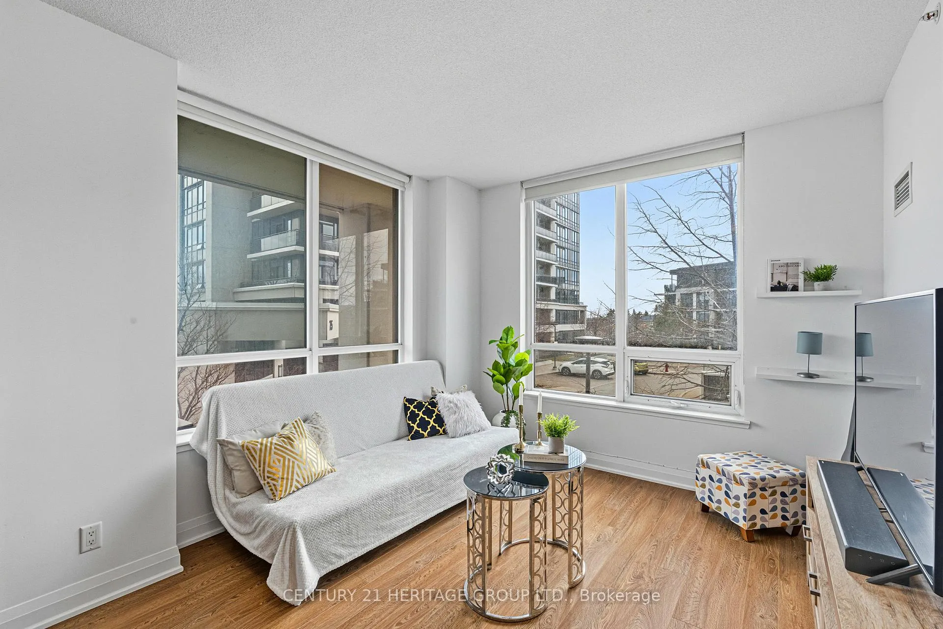 Photo 17 of Unit 208, 75 North Park Road, Vaughan, Beverley Glen — HOMEH