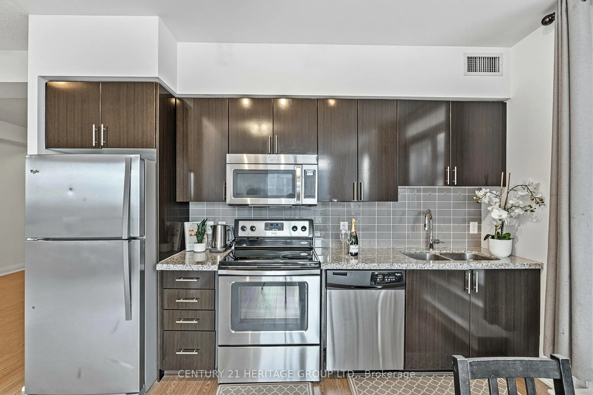 Photo 21 of Unit 208, 75 North Park Road, Vaughan, Beverley Glen — HOMEH