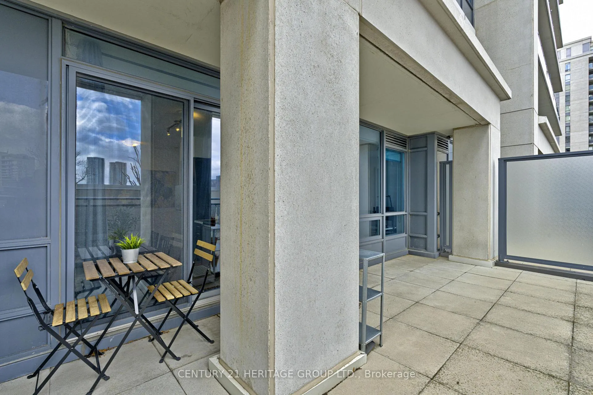 Photo 33 of Unit 208, 75 North Park Road, Vaughan, Beverley Glen — HOMEH