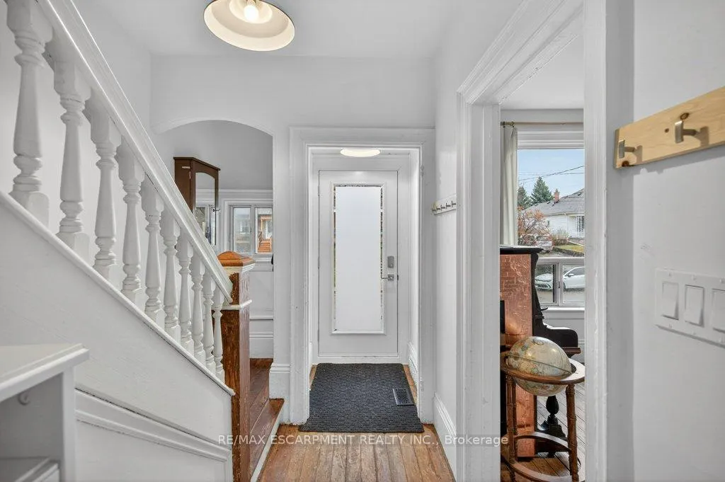 Photo 6 of 523 Catharine Street N, Hamilton, North End — HOMEH