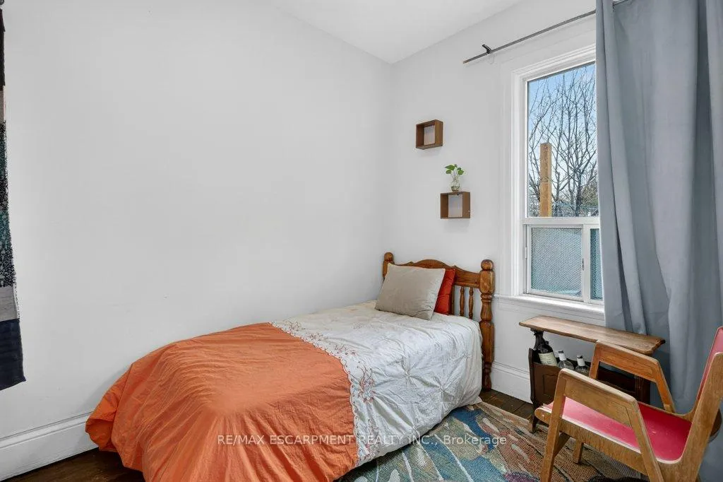 Photo 18 of 523 Catharine Street N, Hamilton, North End — HOMEH