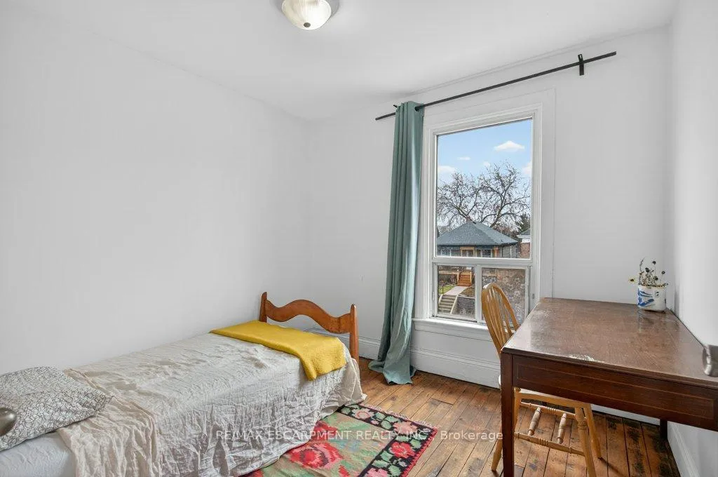 Photo 21 of 523 Catharine Street N, Hamilton, North End — HOMEH