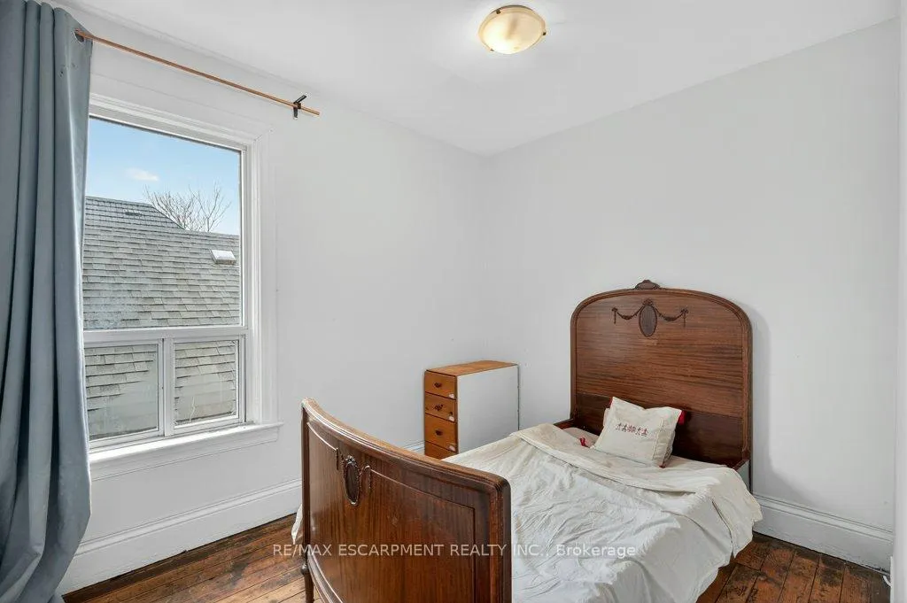 Photo 25 of 523 Catharine Street N, Hamilton, North End — HOMEH