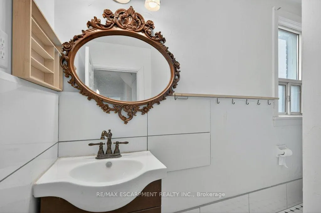 Photo 28 of 523 Catharine Street N, Hamilton, North End — HOMEH