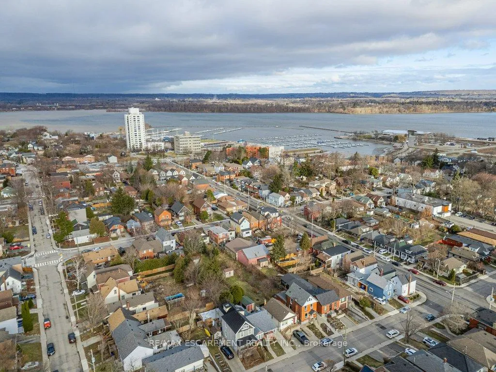 Photo 46 of 523 Catharine Street N, Hamilton, North End — HOMEH