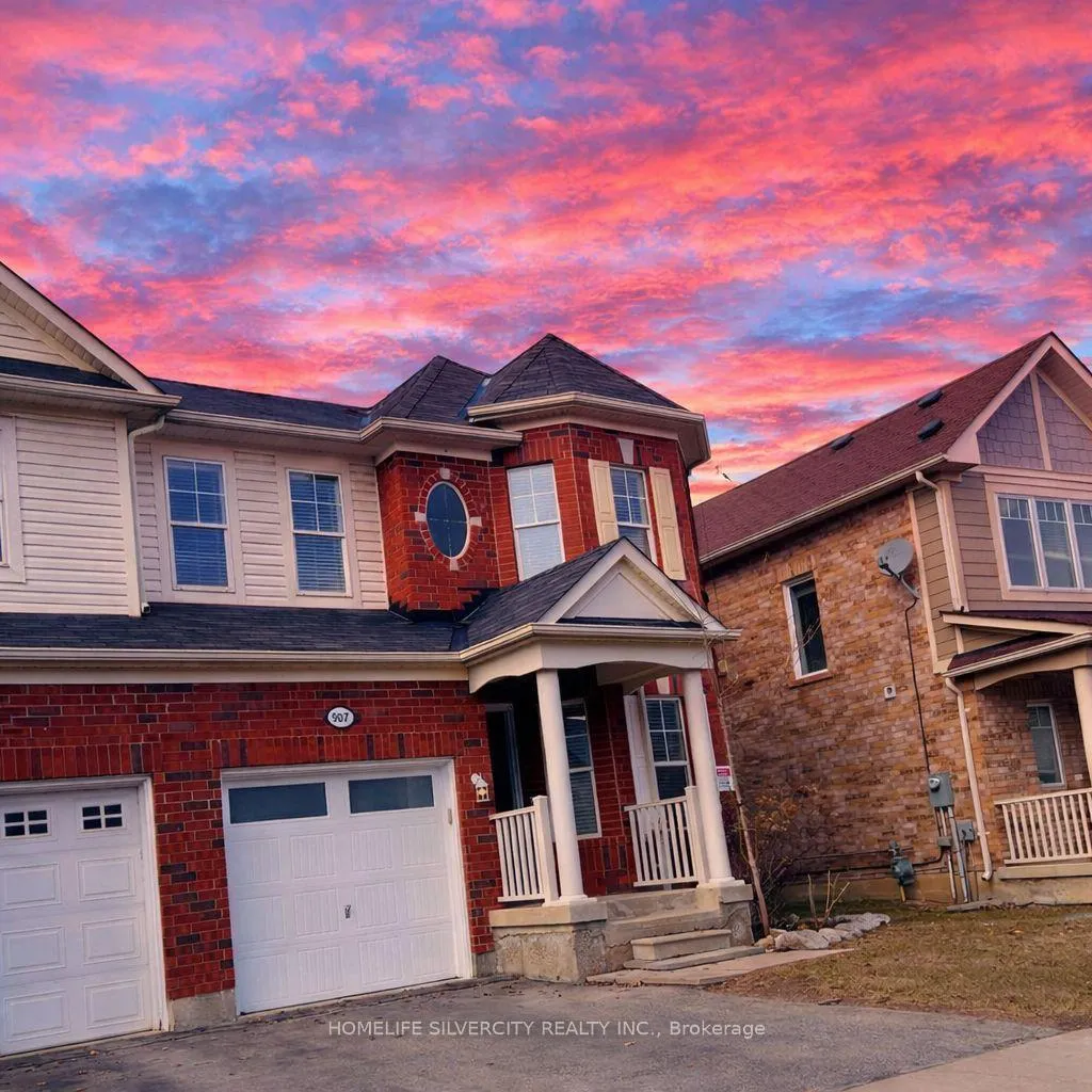 Photo 2 of 907 Zelinsky Crescent, Milton, Coates — HOMEH