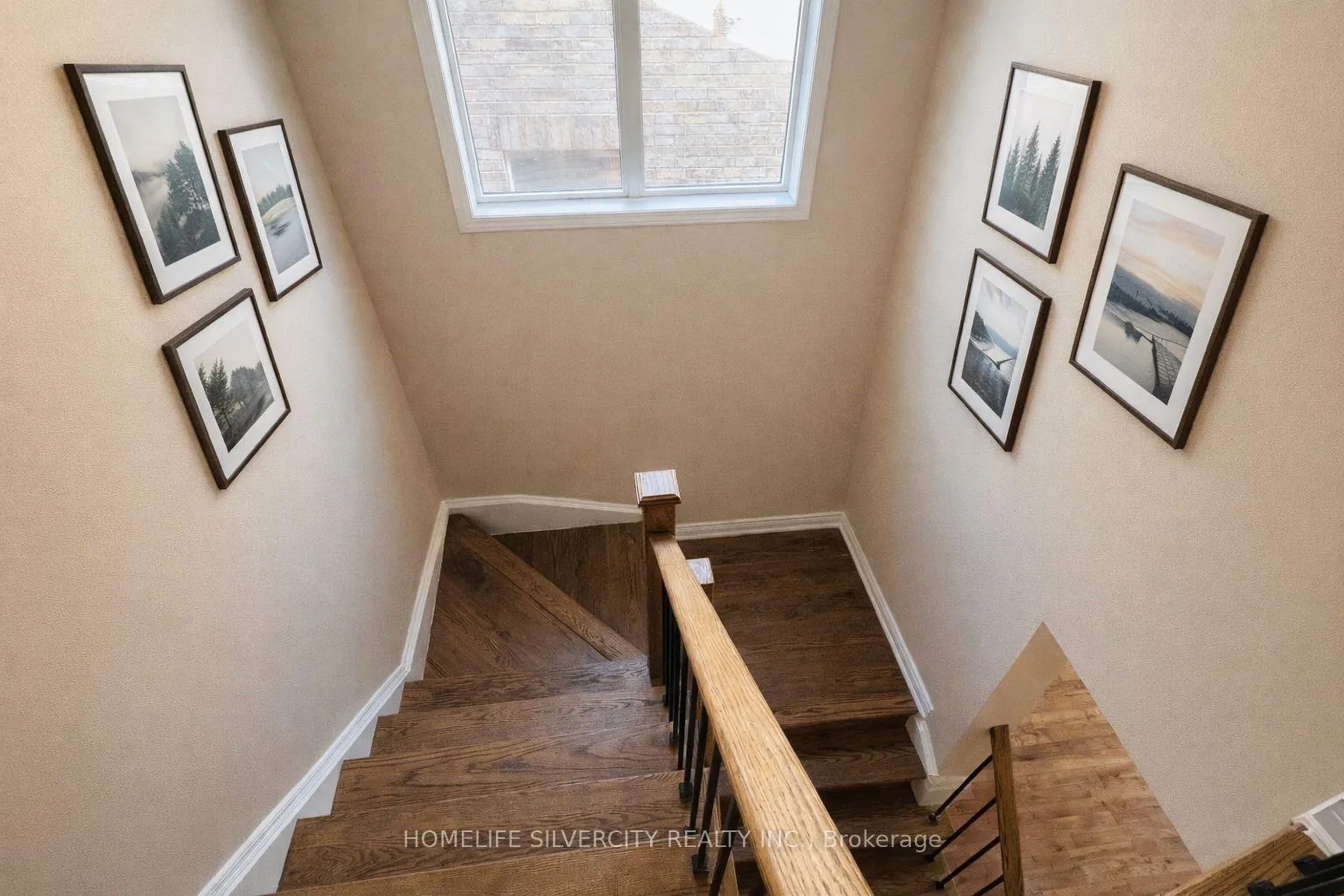 Photo 9 of 907 Zelinsky Crescent, Milton, Coates — HOMEH
