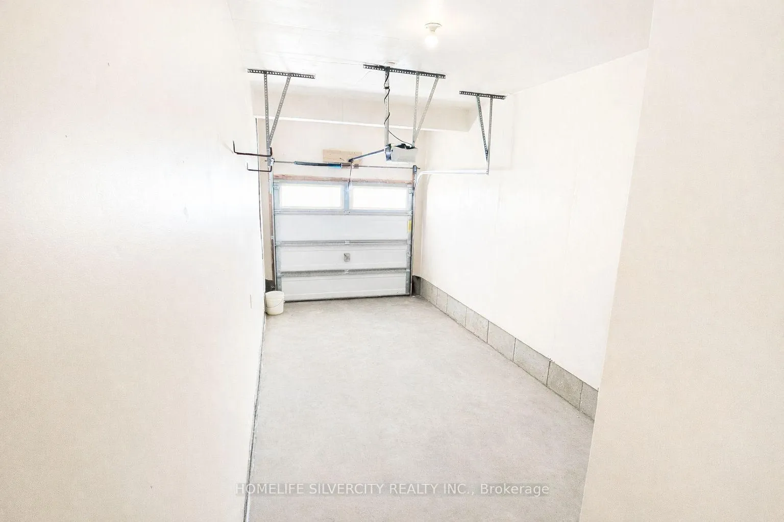 Photo 18 of 907 Zelinsky Crescent, Milton, Coates — HOMEH