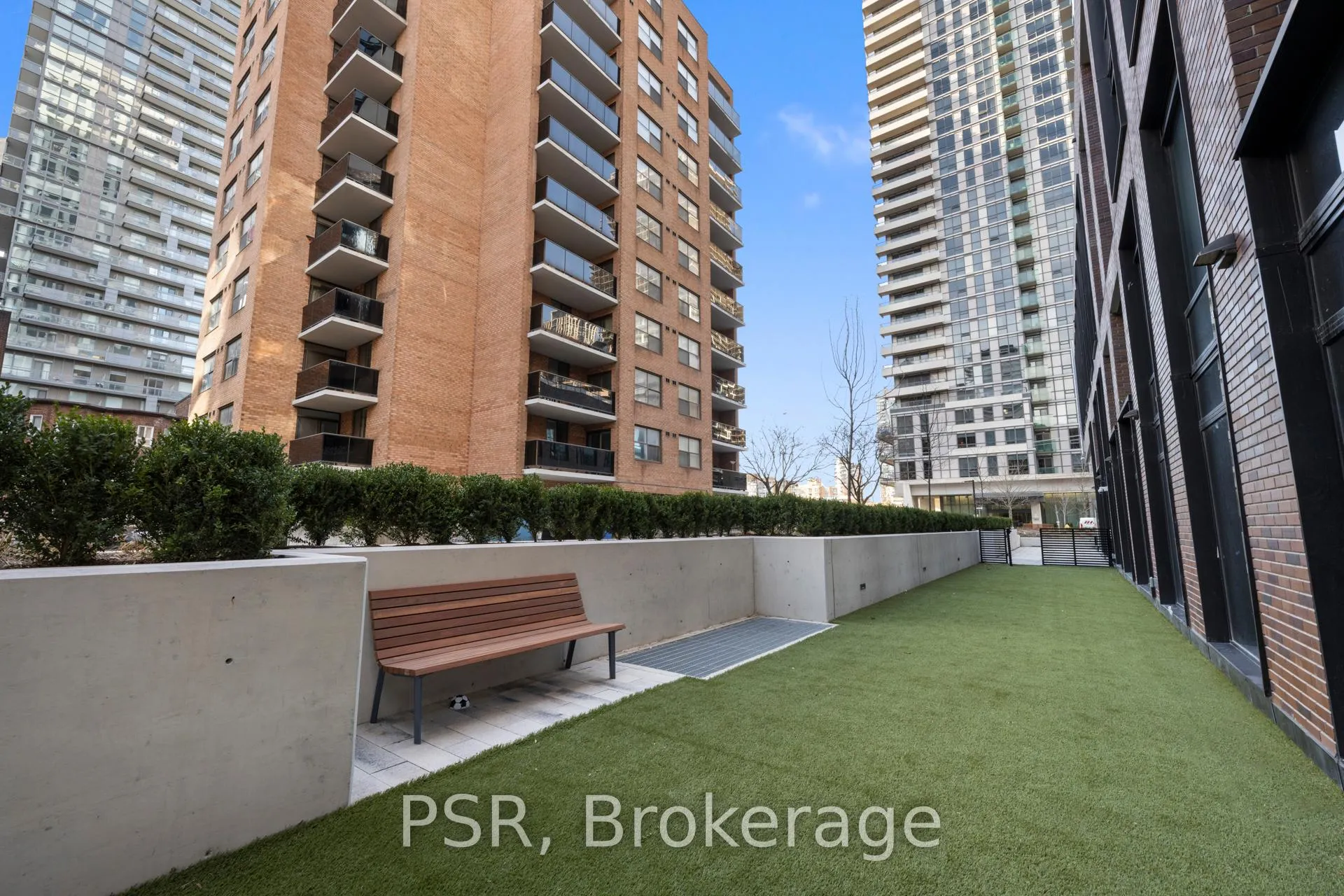 Photo 34 of Unit 1909, 101 Roehampton Avenue, Toronto, Mount Pleasant West — HOMEH