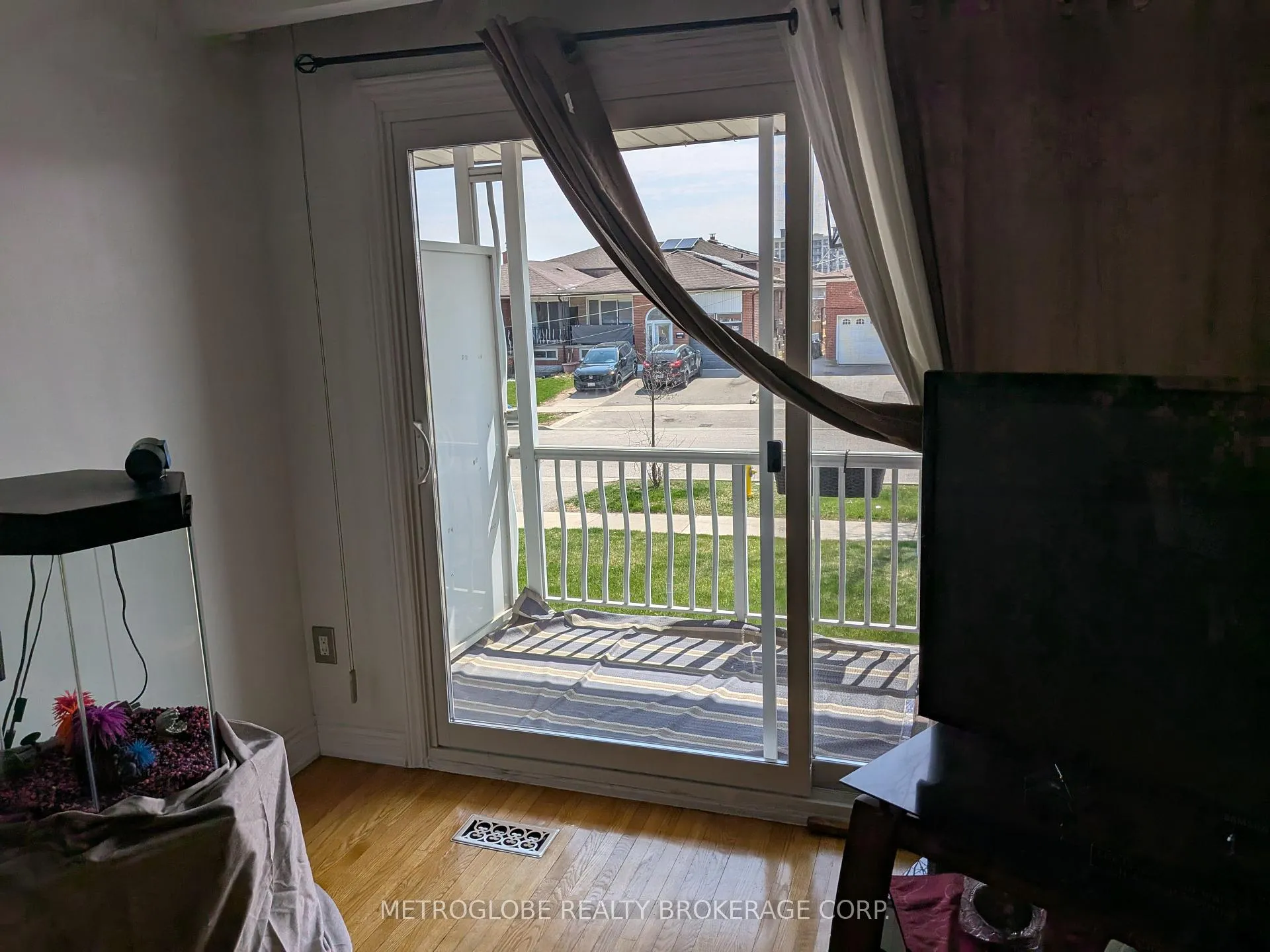 Photo 14 of 174 Andrew Park, Vaughan, West Woodbridge — HOMEH