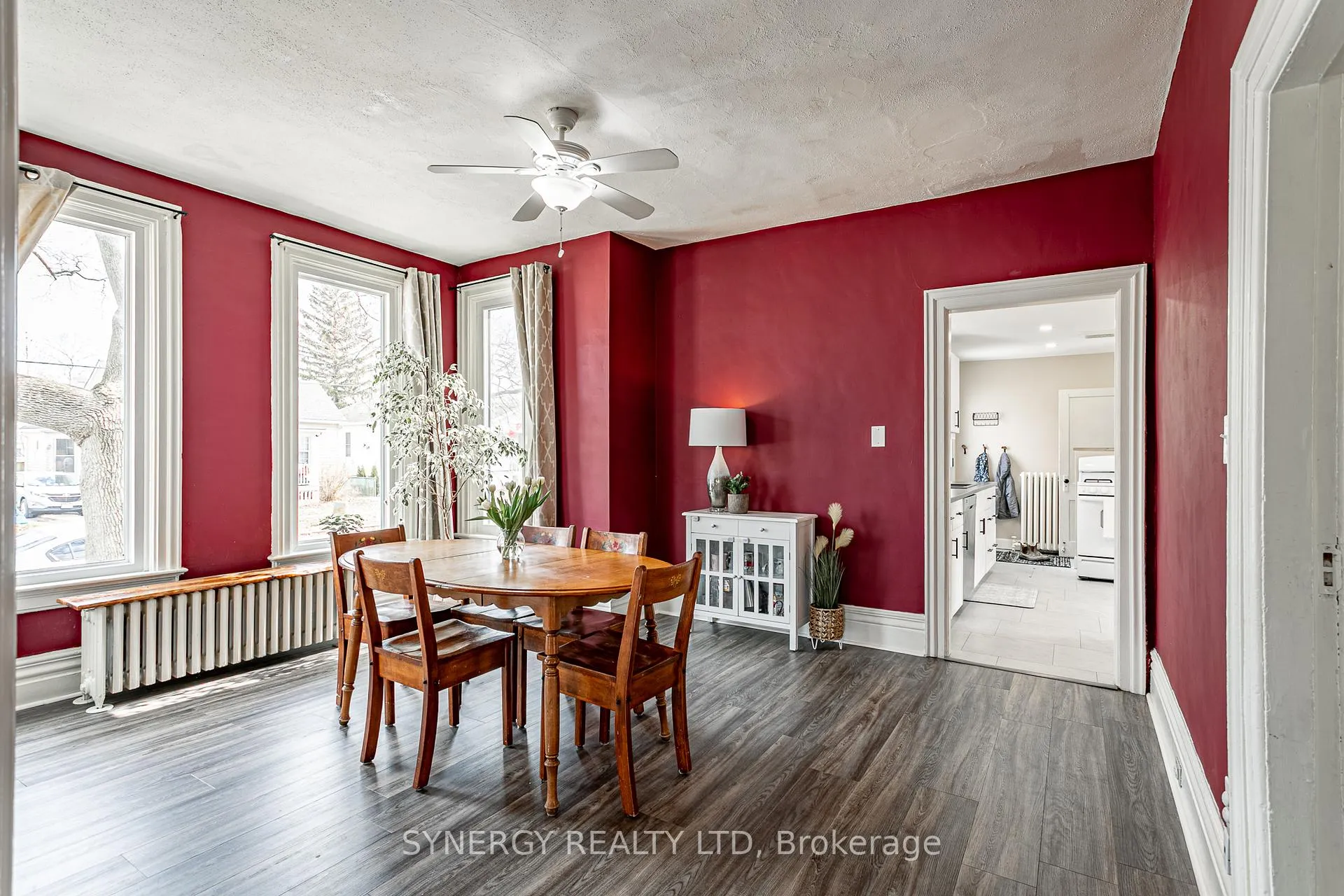 Photo 9 of 275 Cromwell Street, Sarnia — HOMEH