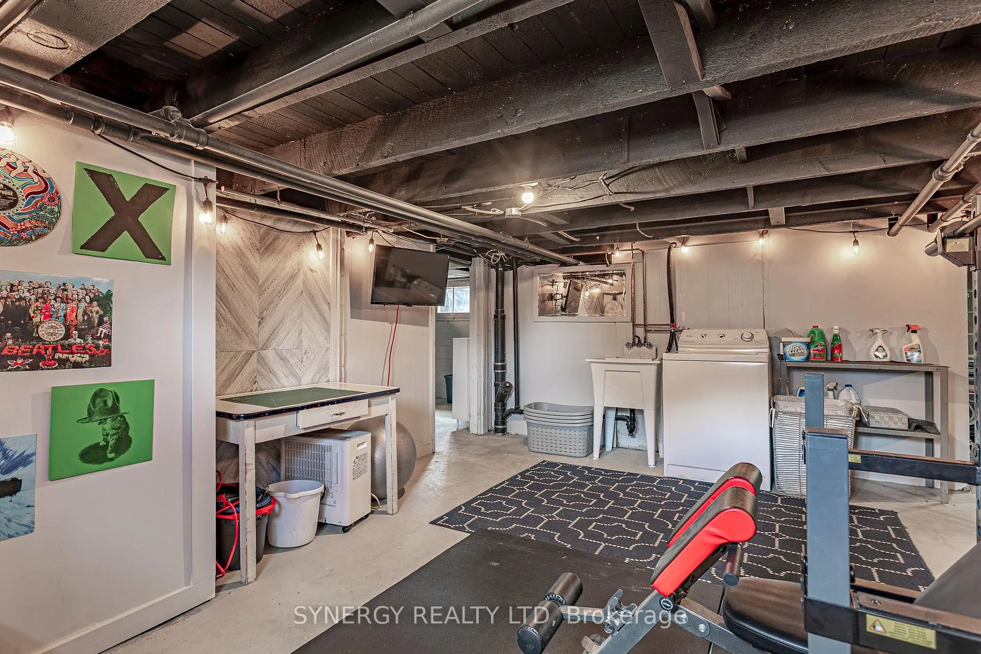 Photo 27 of 275 Cromwell Street, Sarnia — HOMEH
