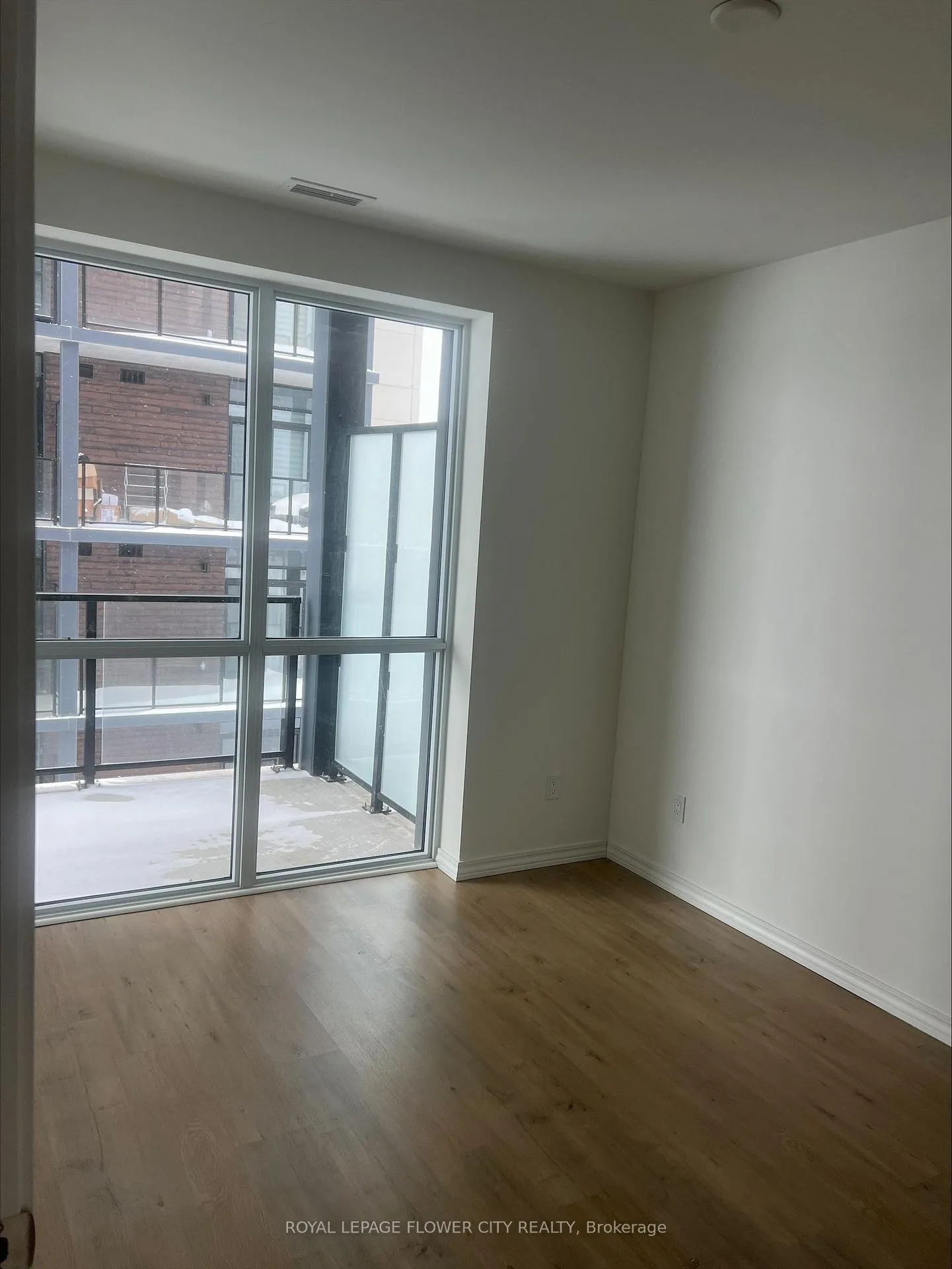 Photo 4 of Unit 413, 191 Elmira Drive S, Guelph, Willow West/Sugarbush/West Acres — HOMEH