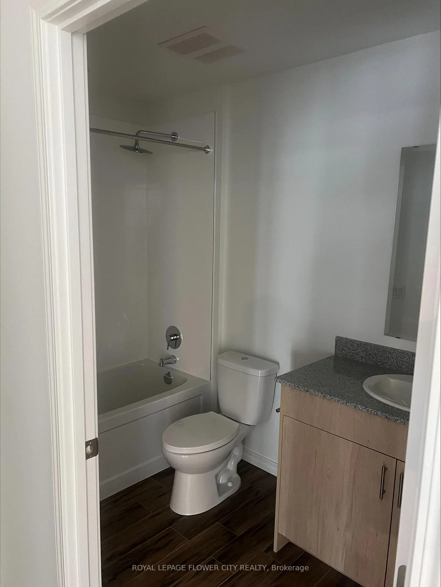 Photo 7 of Unit 413, 191 Elmira Drive S, Guelph, Willow West/Sugarbush/West Acres — HOMEH