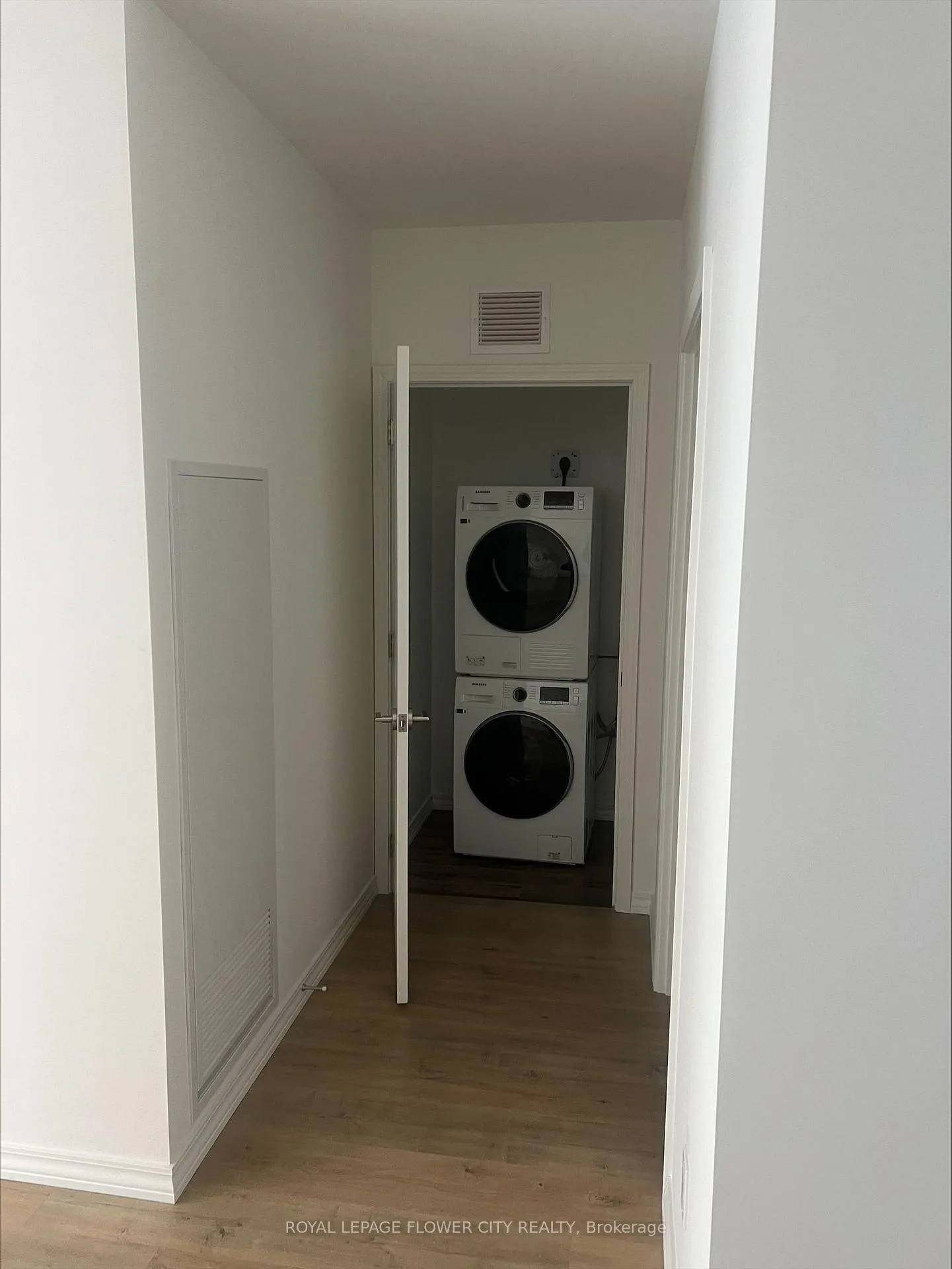 Photo 8 of Unit 413, 191 Elmira Drive S, Guelph, Willow West/Sugarbush/West Acres — HOMEH