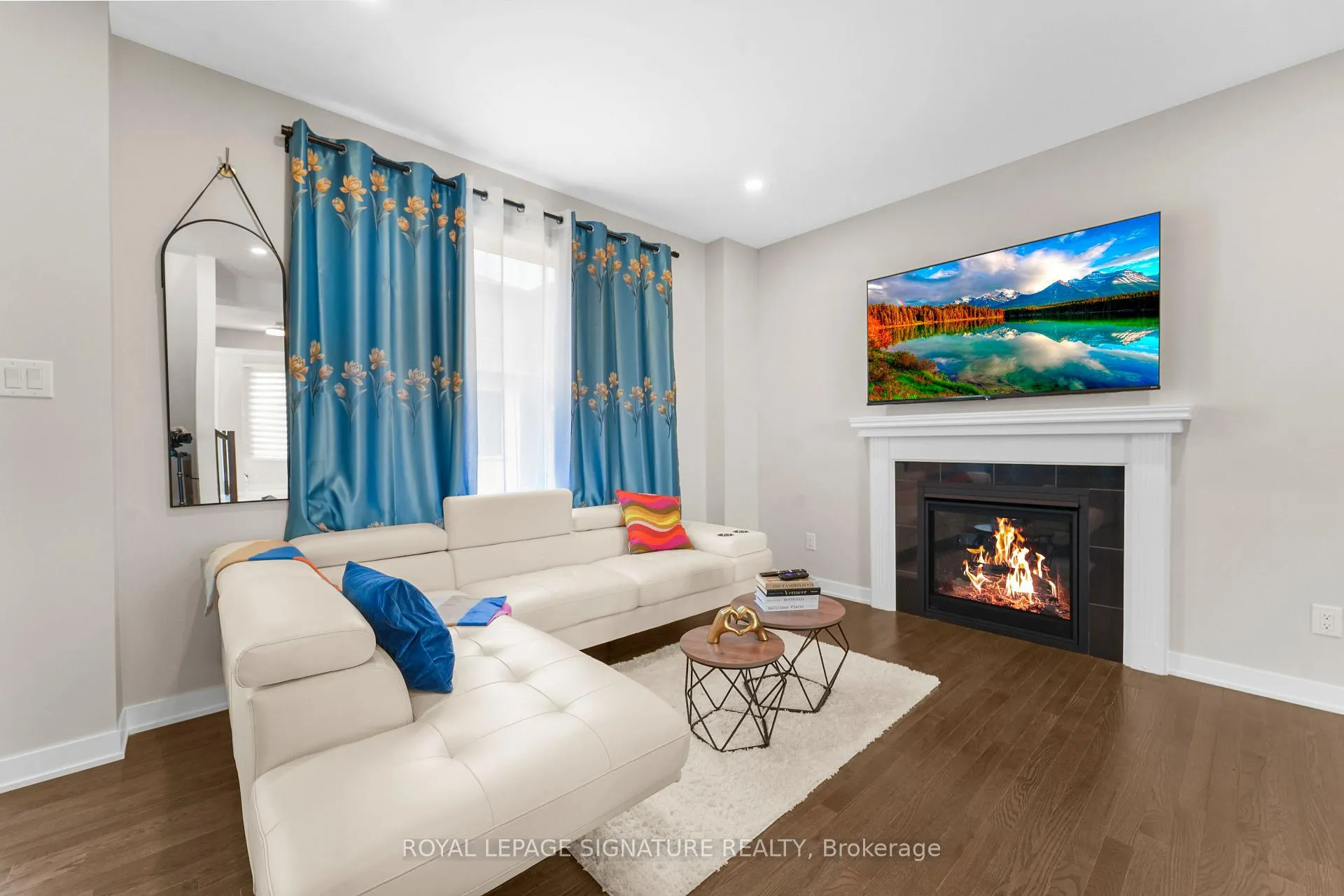 Photo 3 of 280 Sapling Grove S, Ottawa, Barrhaven - Heritage Park — HOMEH