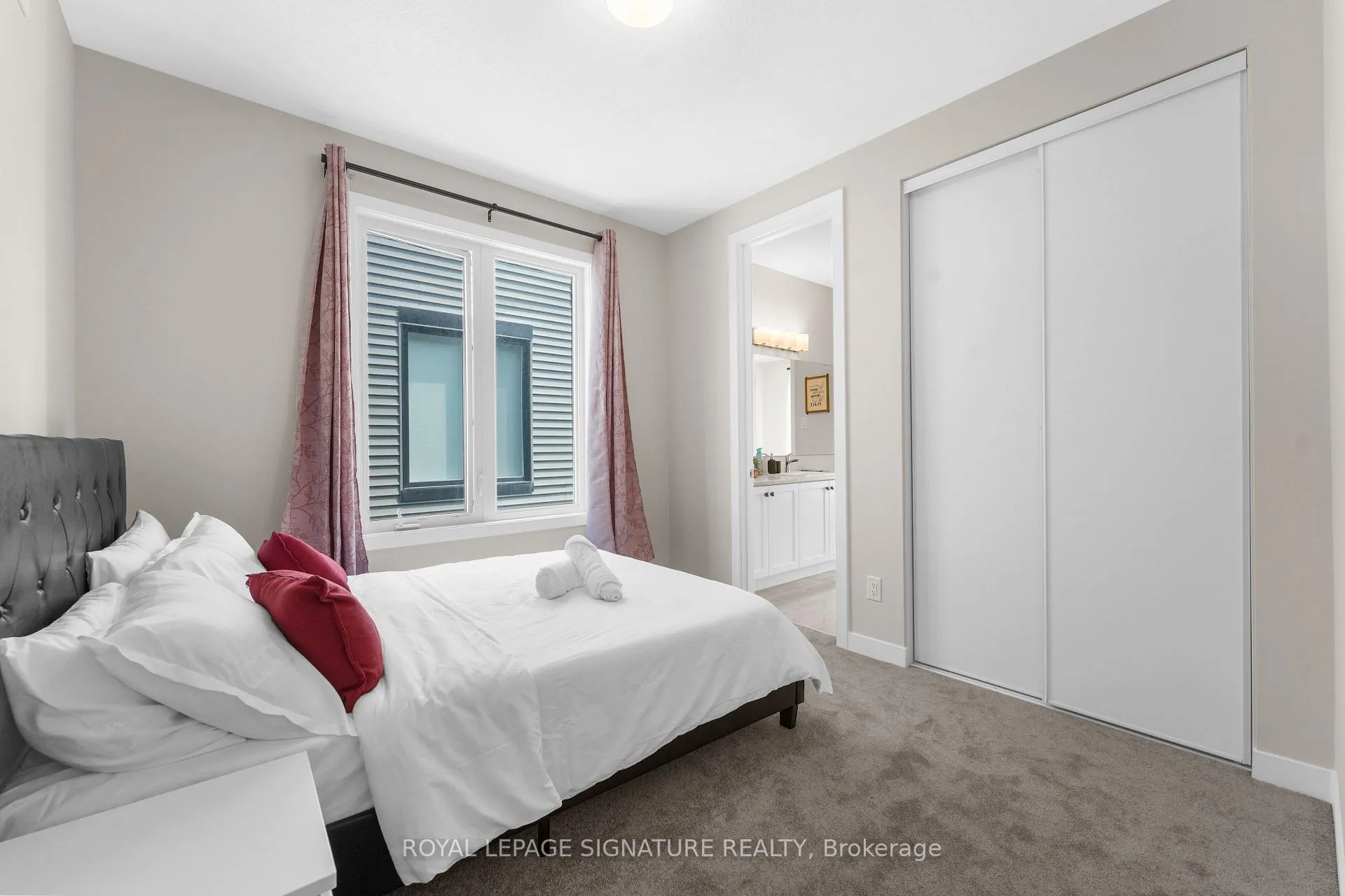 Photo 17 of 280 Sapling Grove S, Ottawa, Barrhaven - Heritage Park — HOMEH