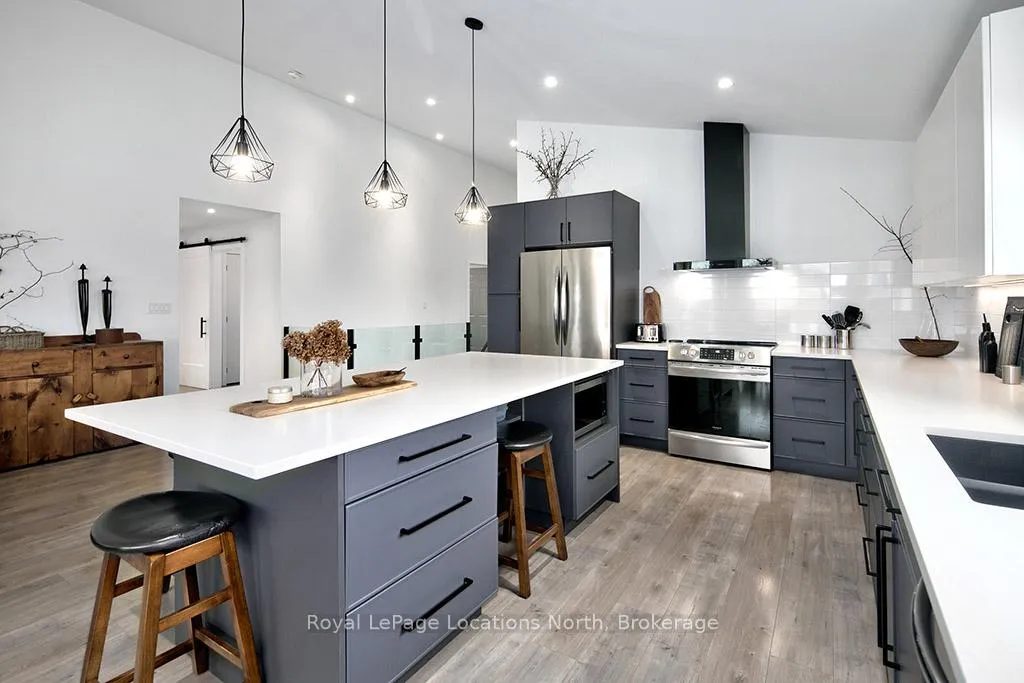 Photo 8 of 145 St Vincent Crescent, Meaford — HOMEH