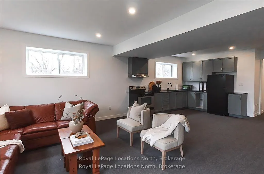 Photo 19 of 145 St Vincent Crescent, Meaford — HOMEH