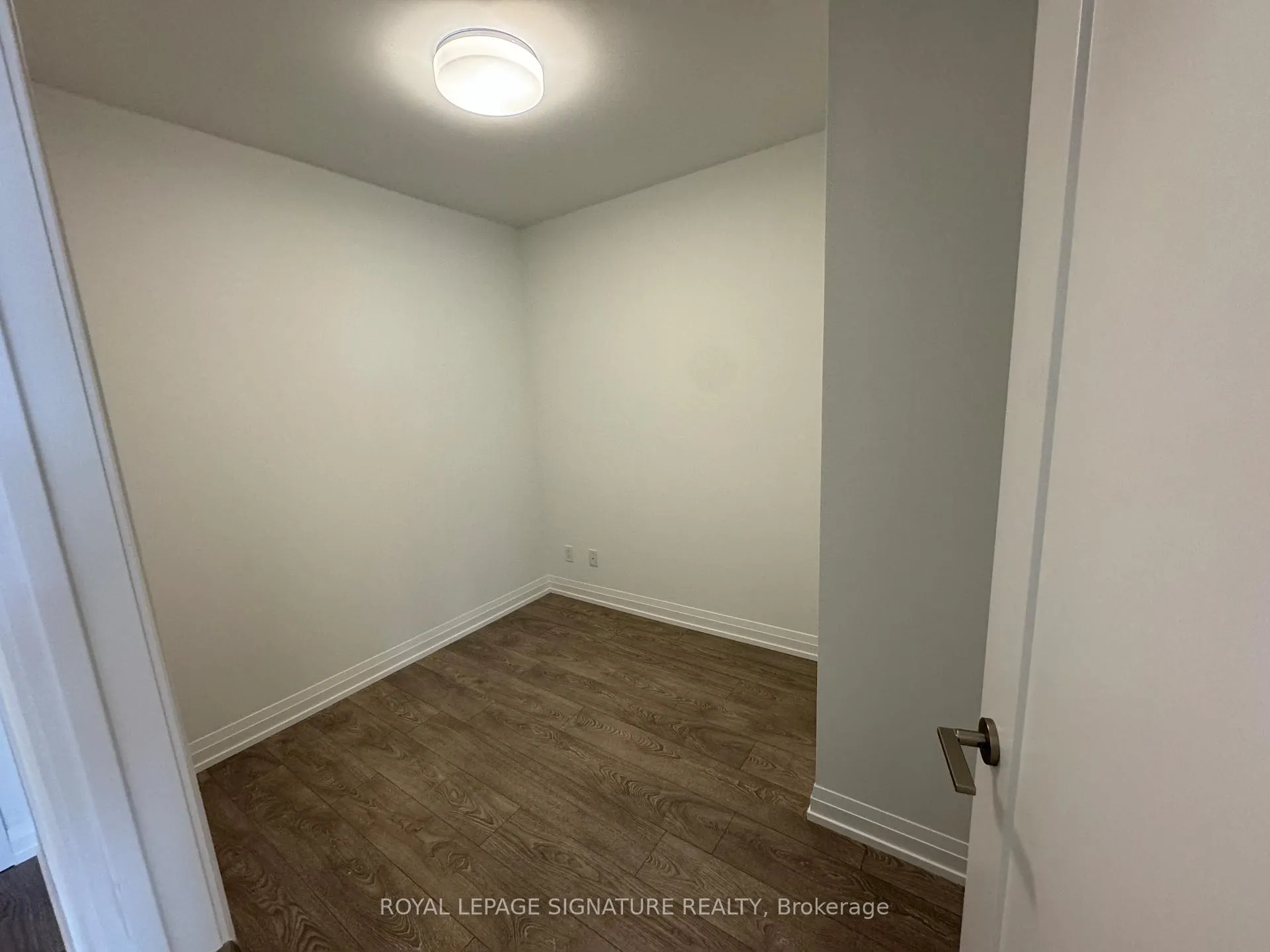 Photo 8 of Unit 2711, 286 Main Street, Toronto, East End-Danforth — HOMEH