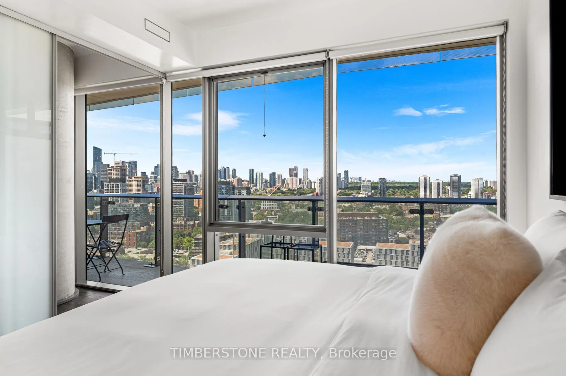 Photo 15 of Unit 2602, 70 Distillery Lane, Toronto, Waterfront Communities — HOMEH