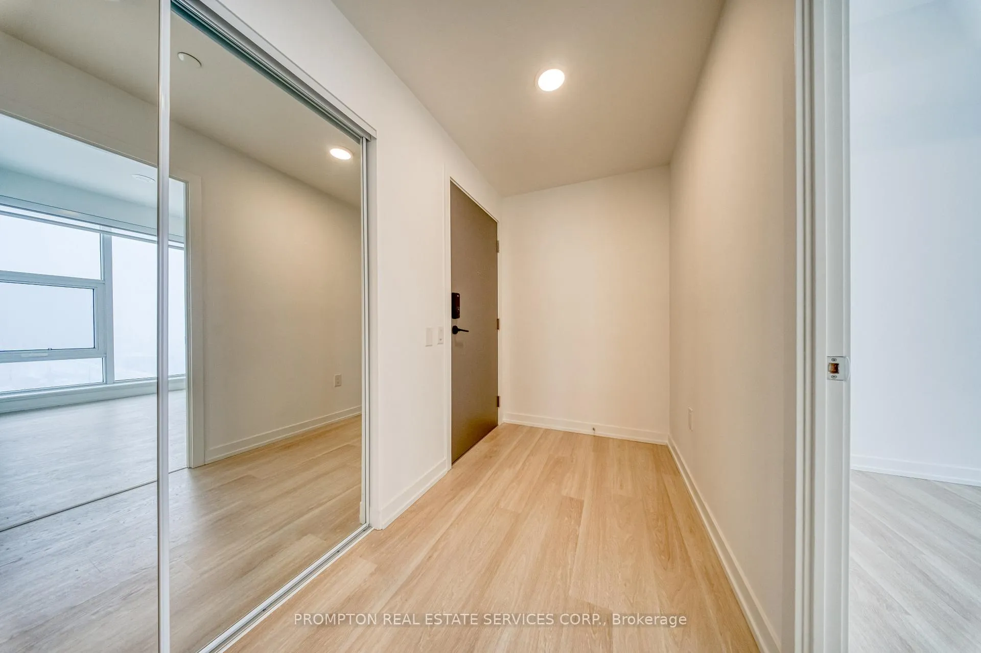 Photo 2 of Unit 1210, 9763 Markham Road, Markham, Greensborough — HOMEH