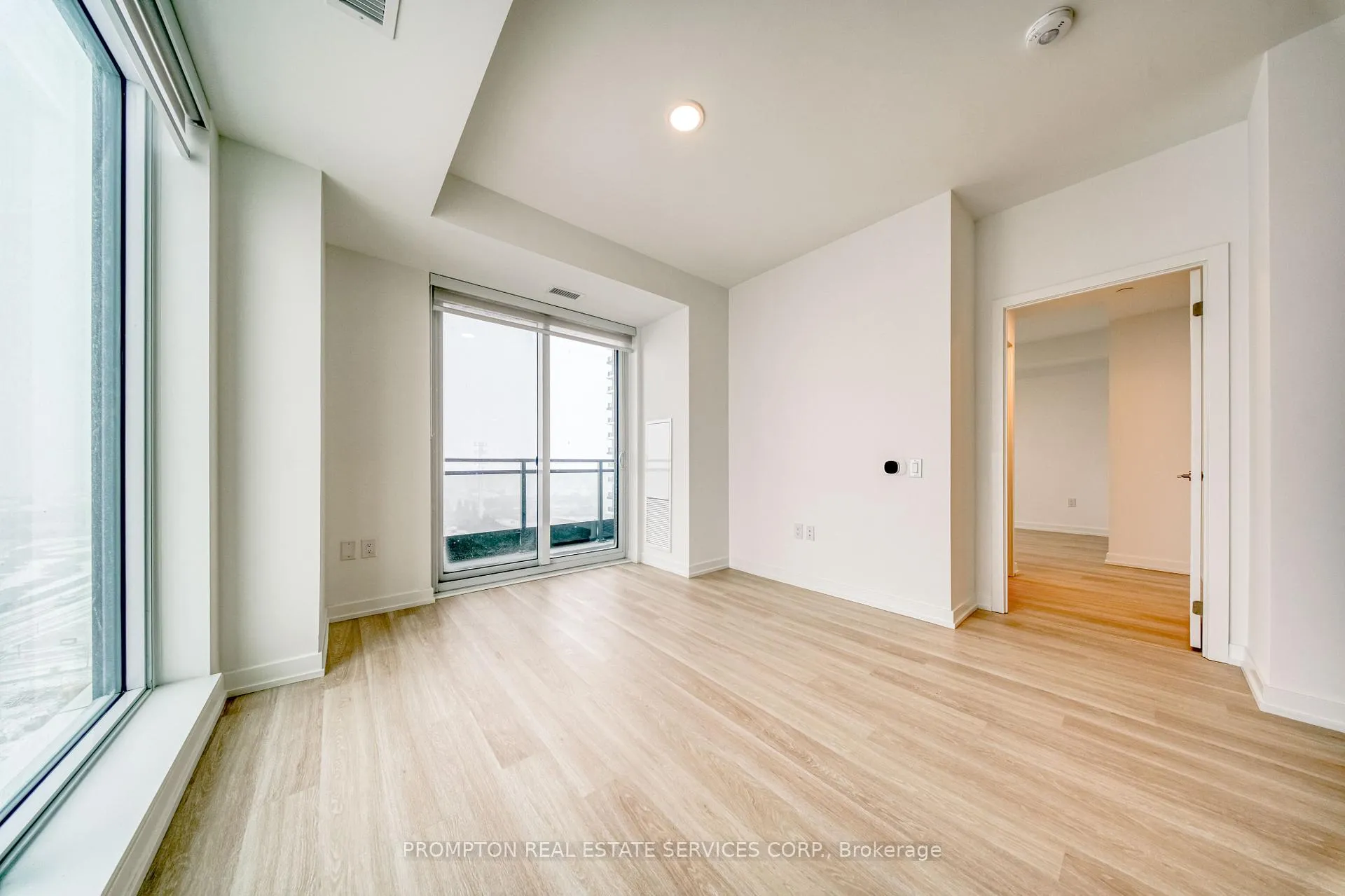 Photo 11 of Unit 1210, 9763 Markham Road, Markham, Greensborough — HOMEH