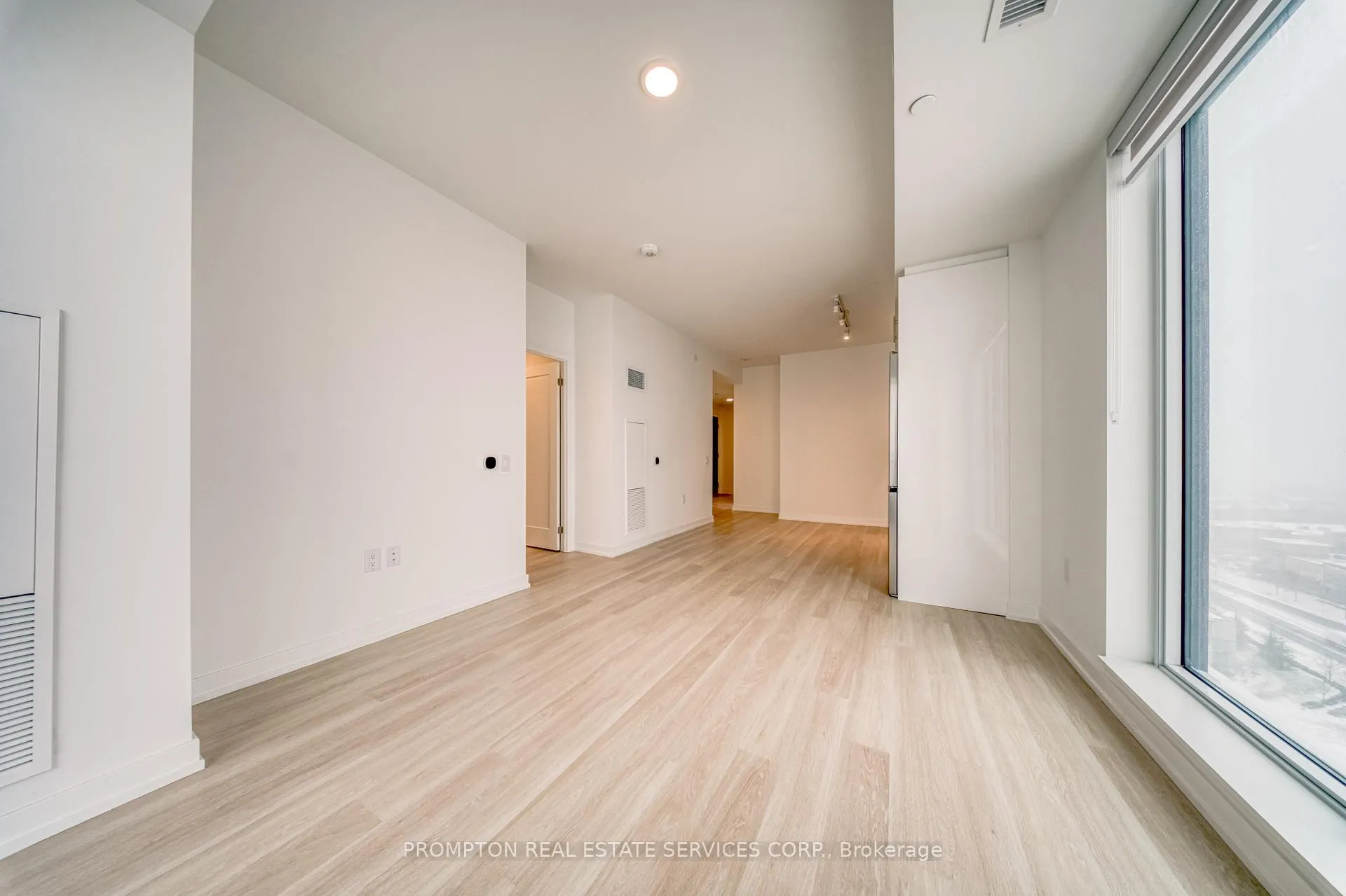 Photo 12 of Unit 1210, 9763 Markham Road, Markham, Greensborough — HOMEH