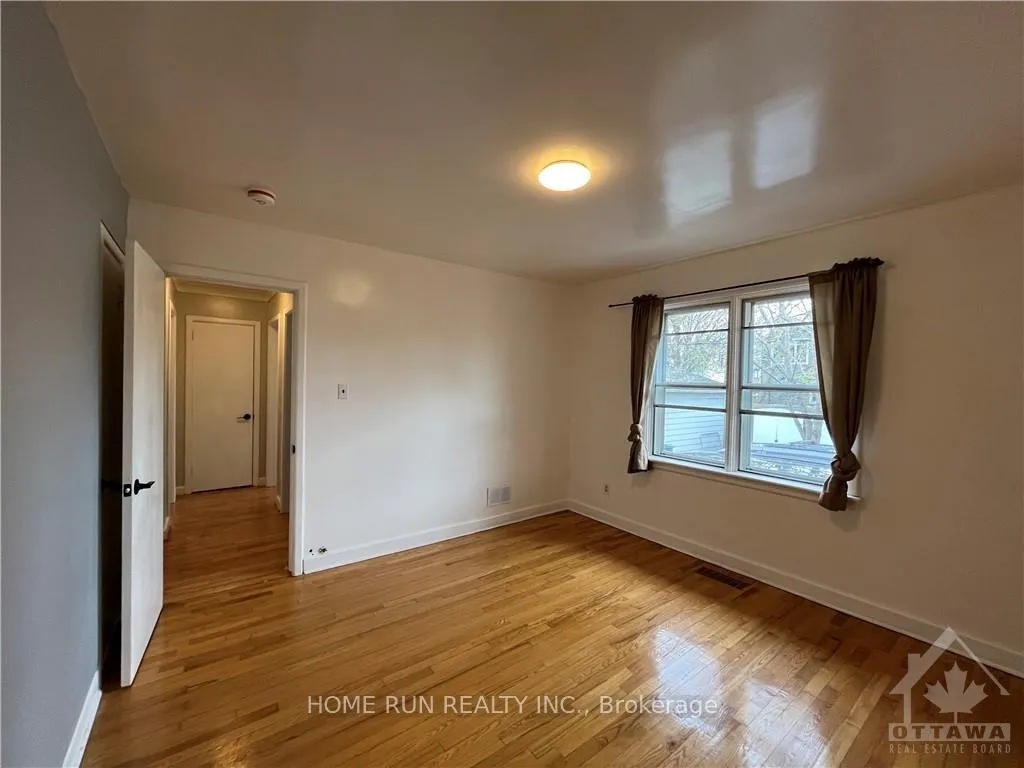 Photo 26 of 98 Donald Street, Ottawa, Overbrook — HOMEH