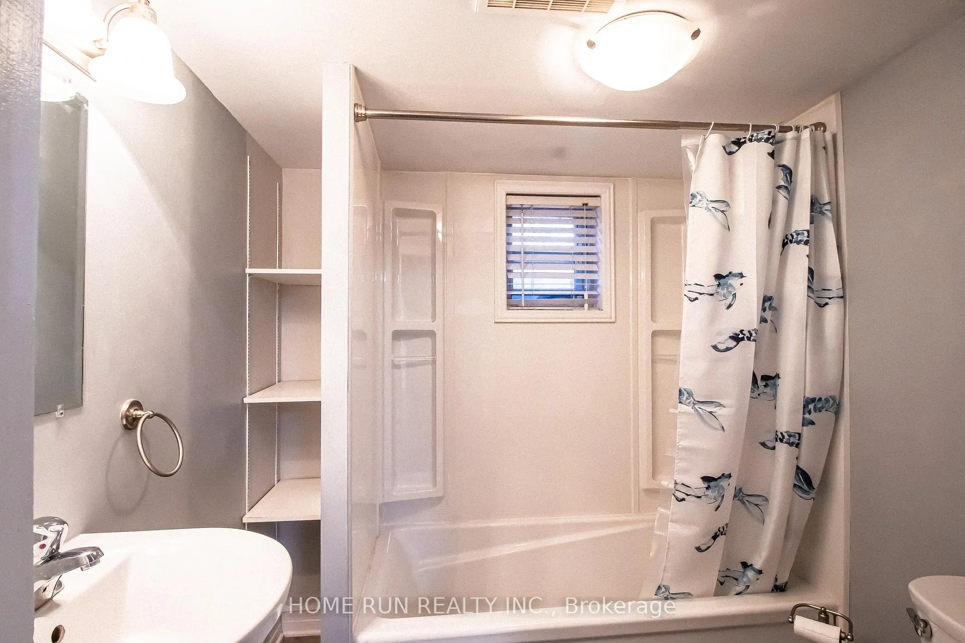 Photo 41 of 98 Donald Street, Ottawa, Overbrook — HOMEH