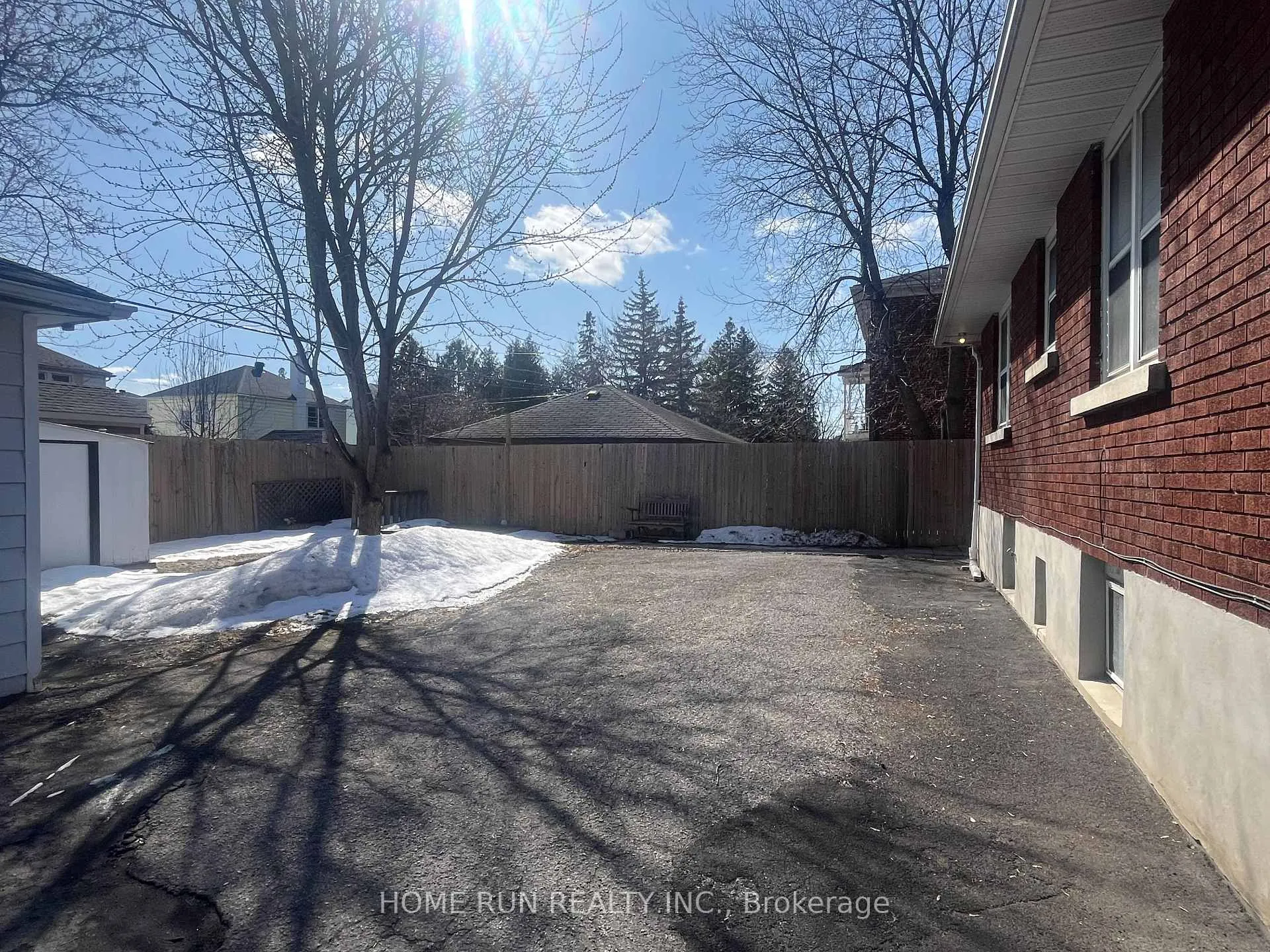 Photo 42 of 98 Donald Street, Ottawa, Overbrook — HOMEH