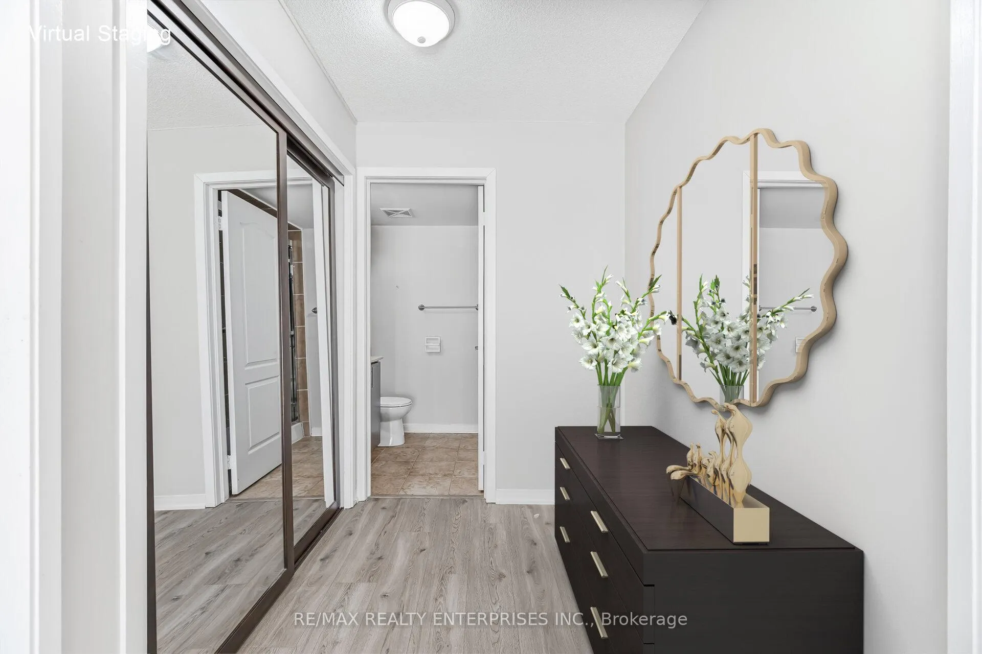 Photo 17 of Unit 1420, 8 Dayspring Circle, Brampton, Goreway Drive Corridor — HOMEH