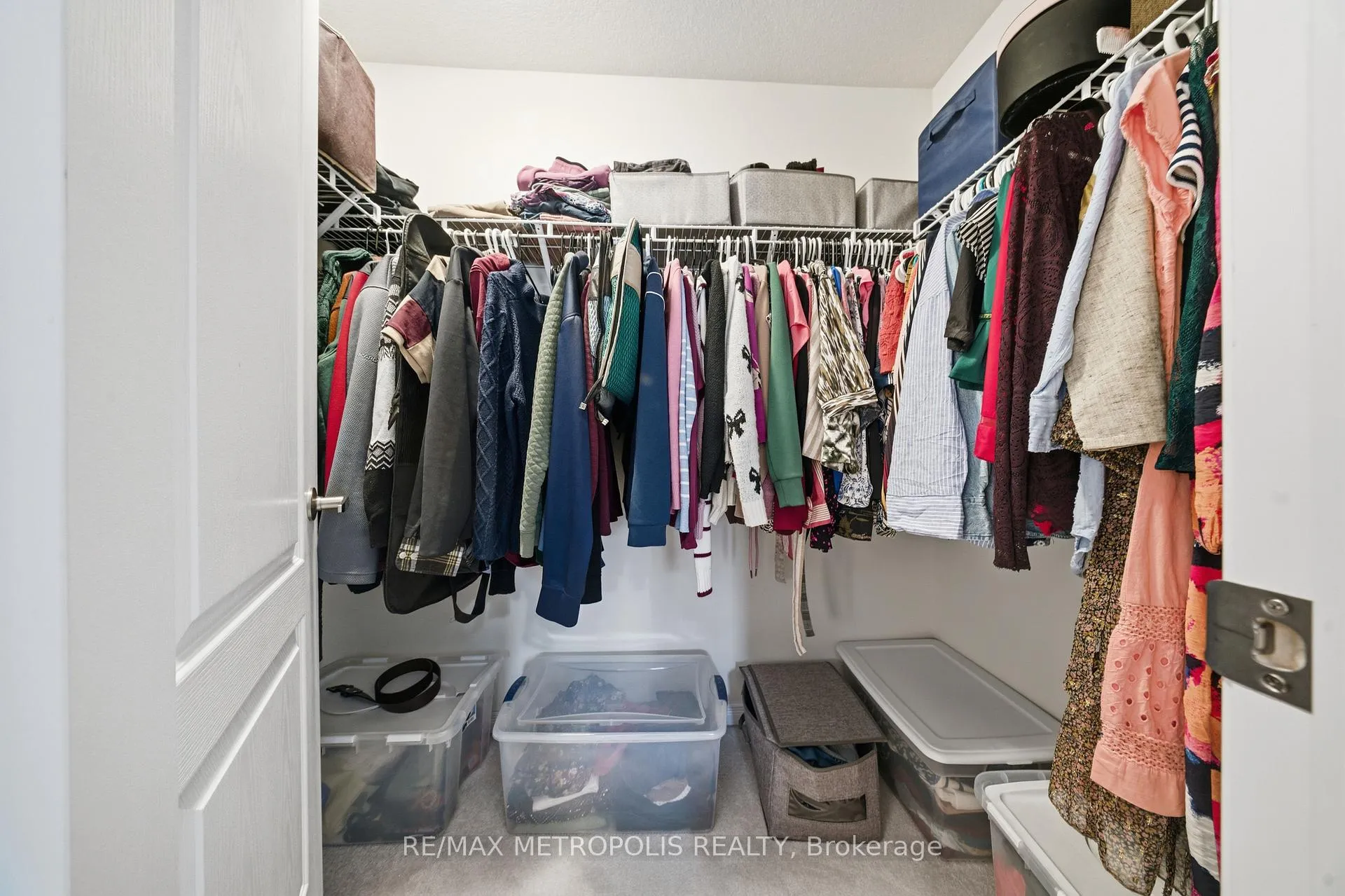Photo 12 of 408 Blackburn Drive, Brantford, Shellard Lane — HOMEH