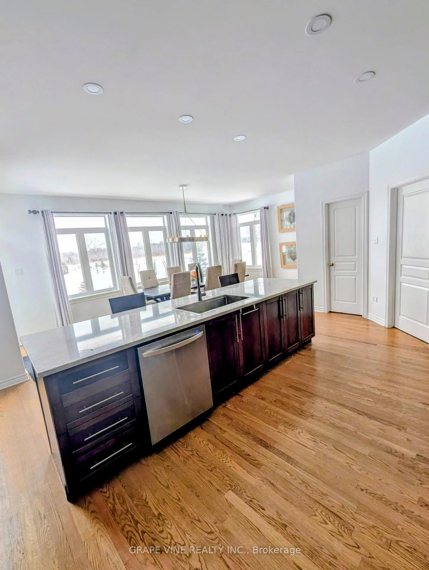Photo 8 of 138 Ashton Creek Crescent, Beckwith, Beckwith Twp — HOMEH