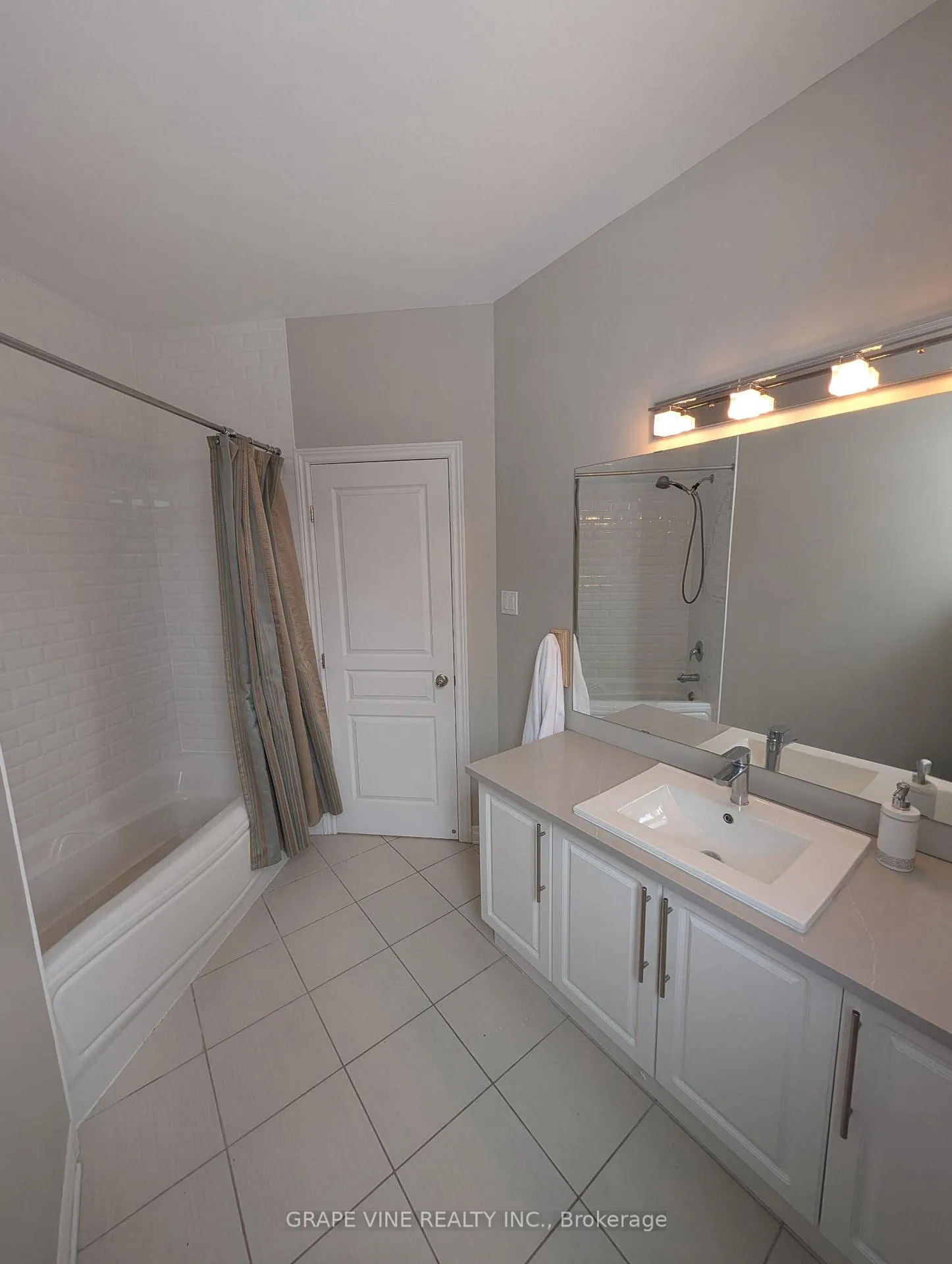 Photo 14 of 138 Ashton Creek Crescent, Beckwith, Beckwith Twp — HOMEH