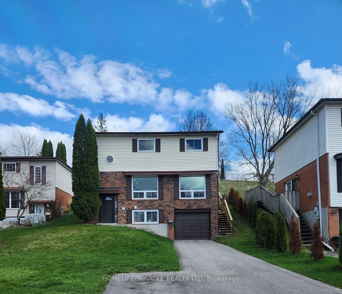 Photo 1 of 1195 Augusta Court, Oshawa, Donevan — HOMEH